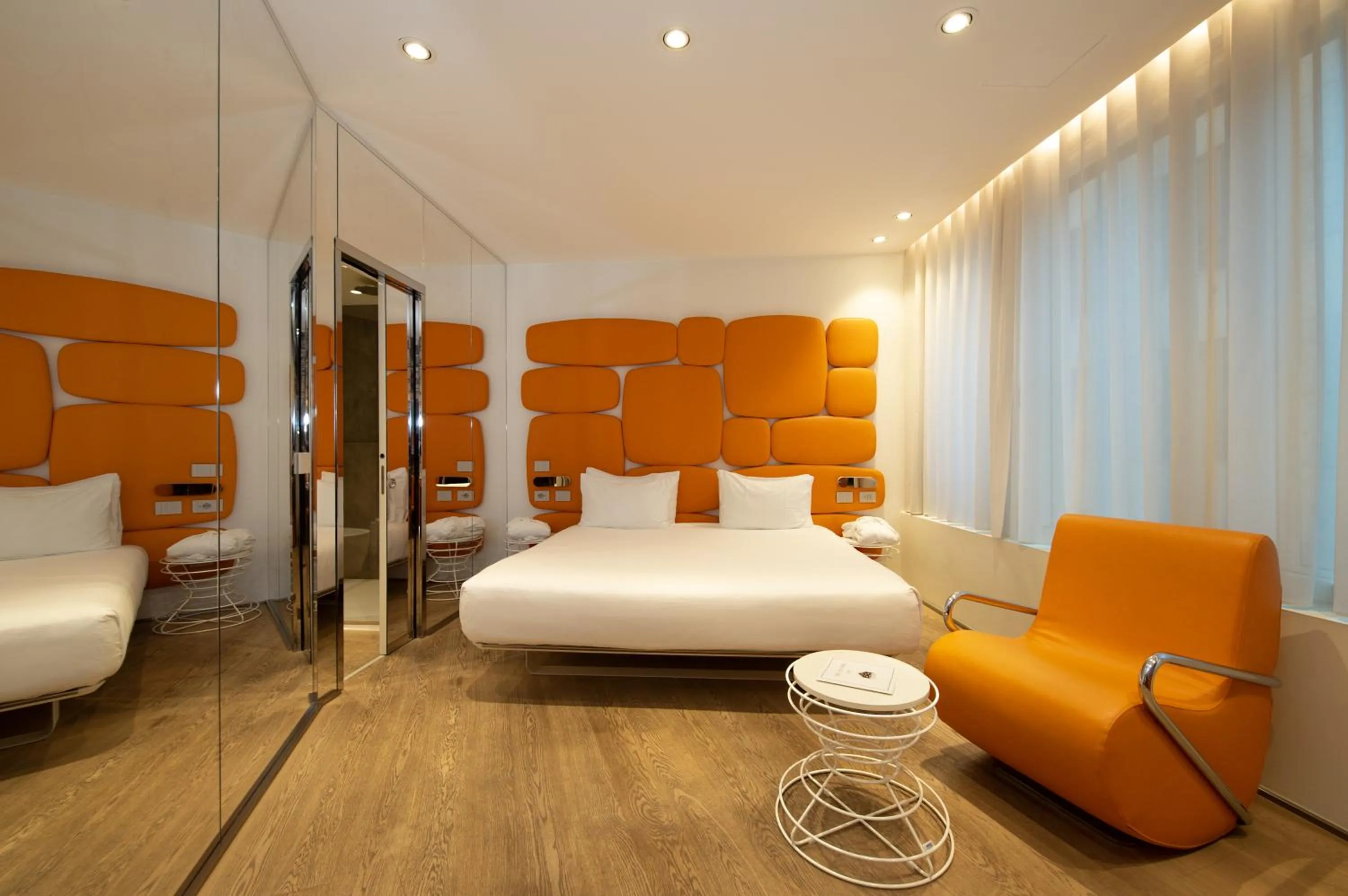 Photo of the whole room, Bed in The Street Milano Duomo | a Design Boutique Hotel