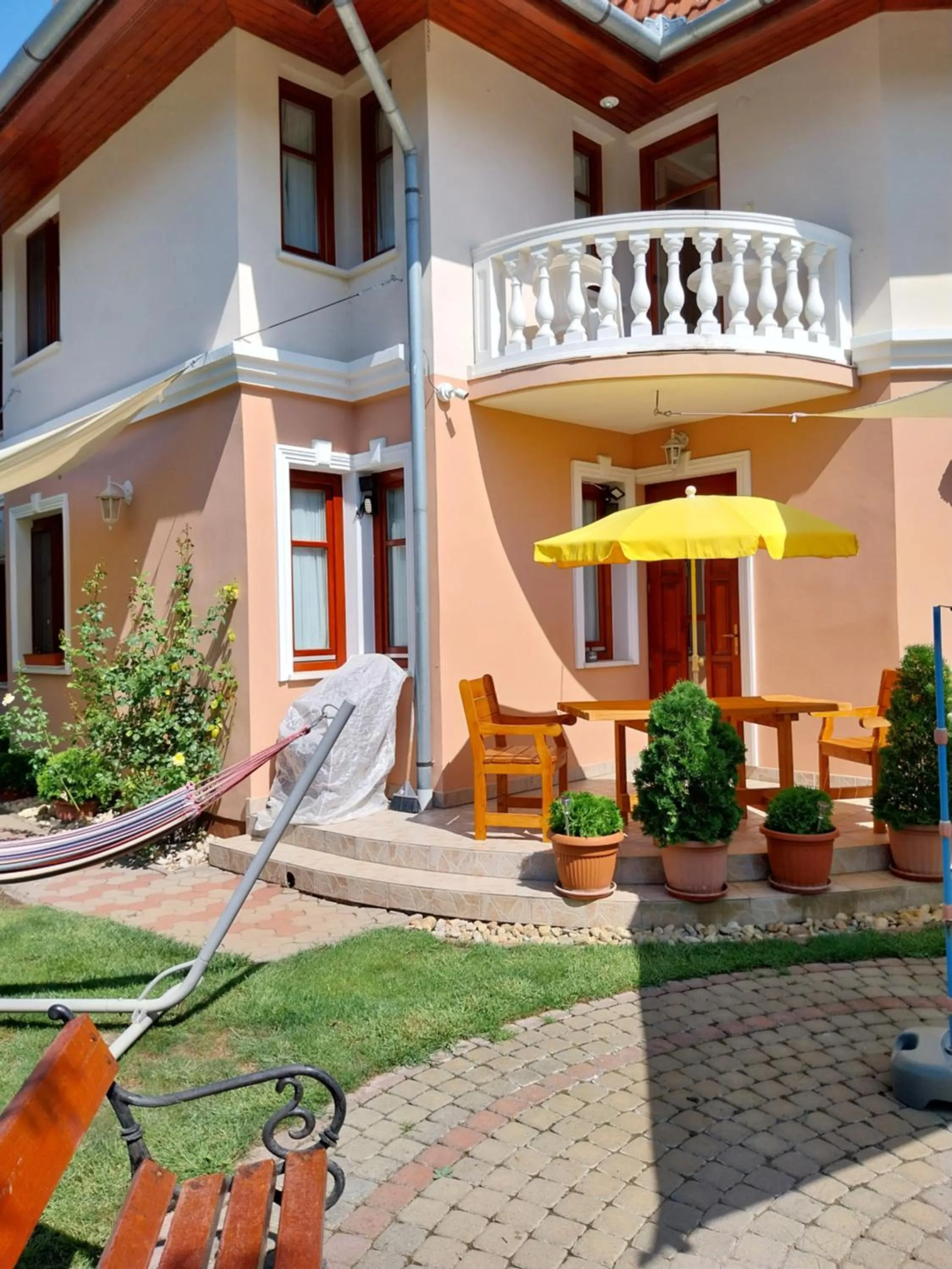 Dessewffy Guesthouse