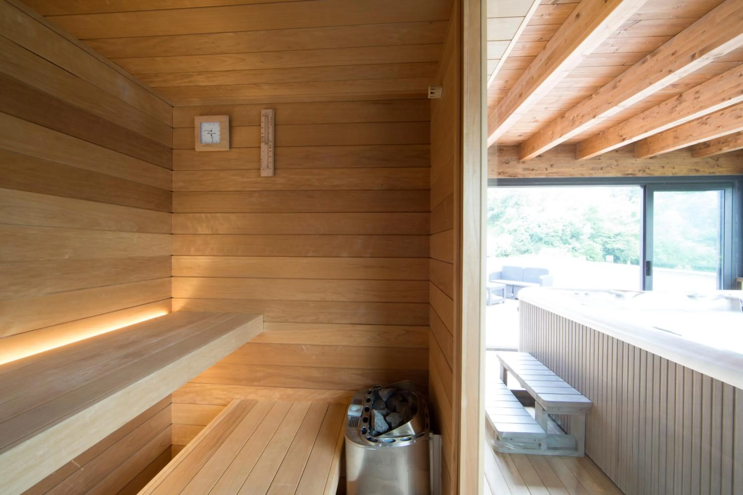 Hot Tub in Locanda Zita