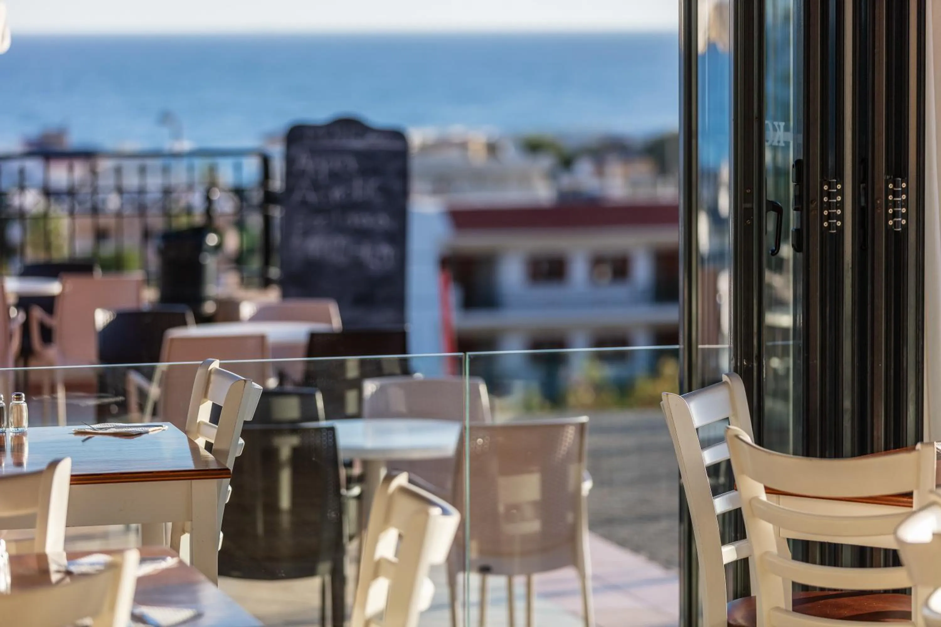 Restaurant/places to eat in Koni Village Hotel