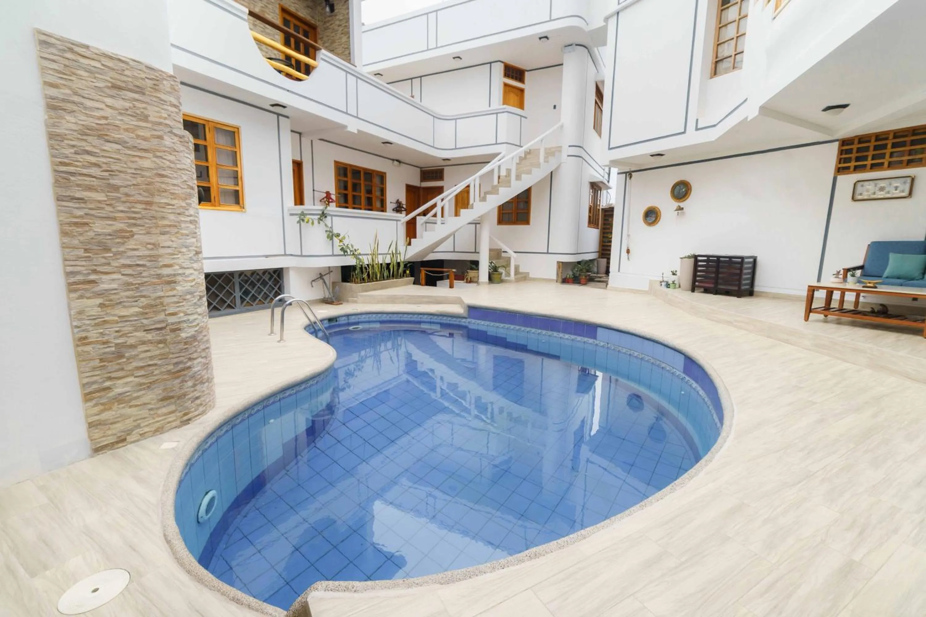 Swimming pool in Hotel Santa Fe