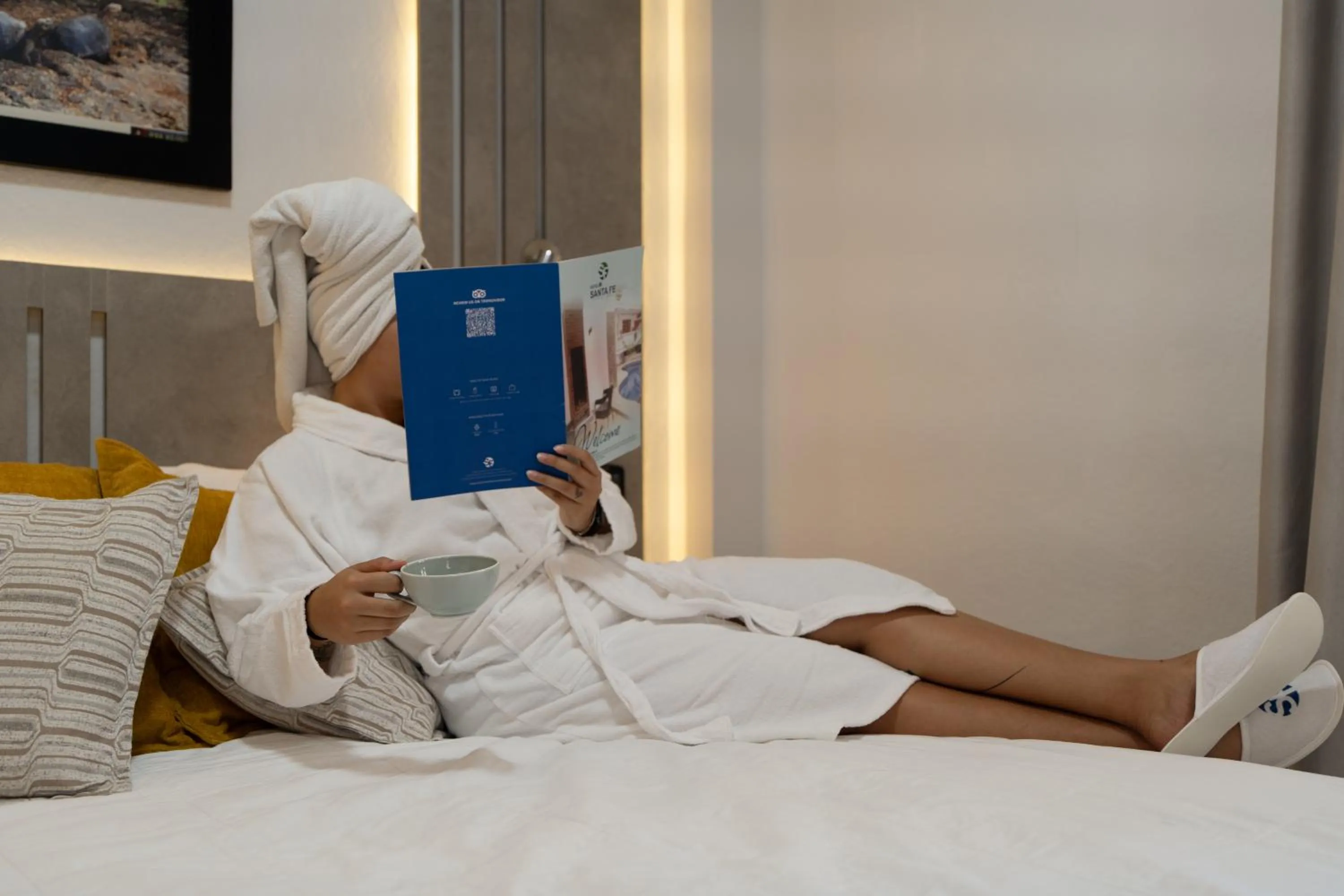 People, Bed in Hotel Santa Fe