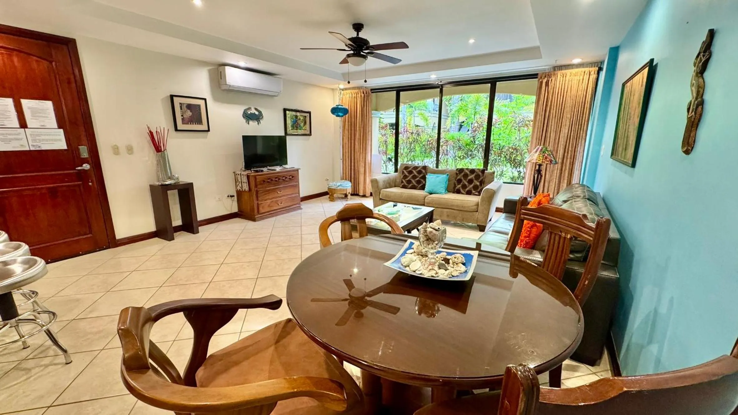Living room in Monte Carlo Luxury Condominiums
