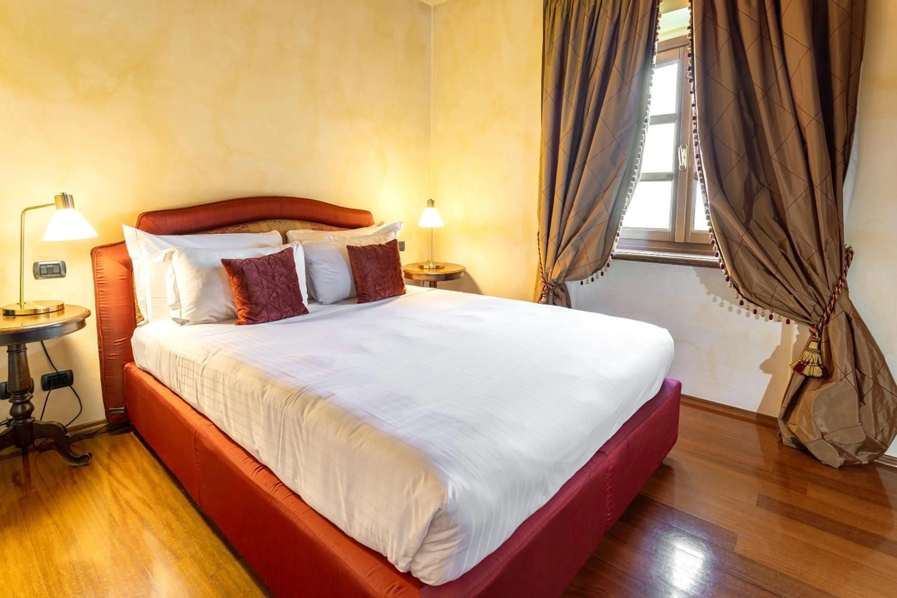 Bed in Hotel Casa Pavesi