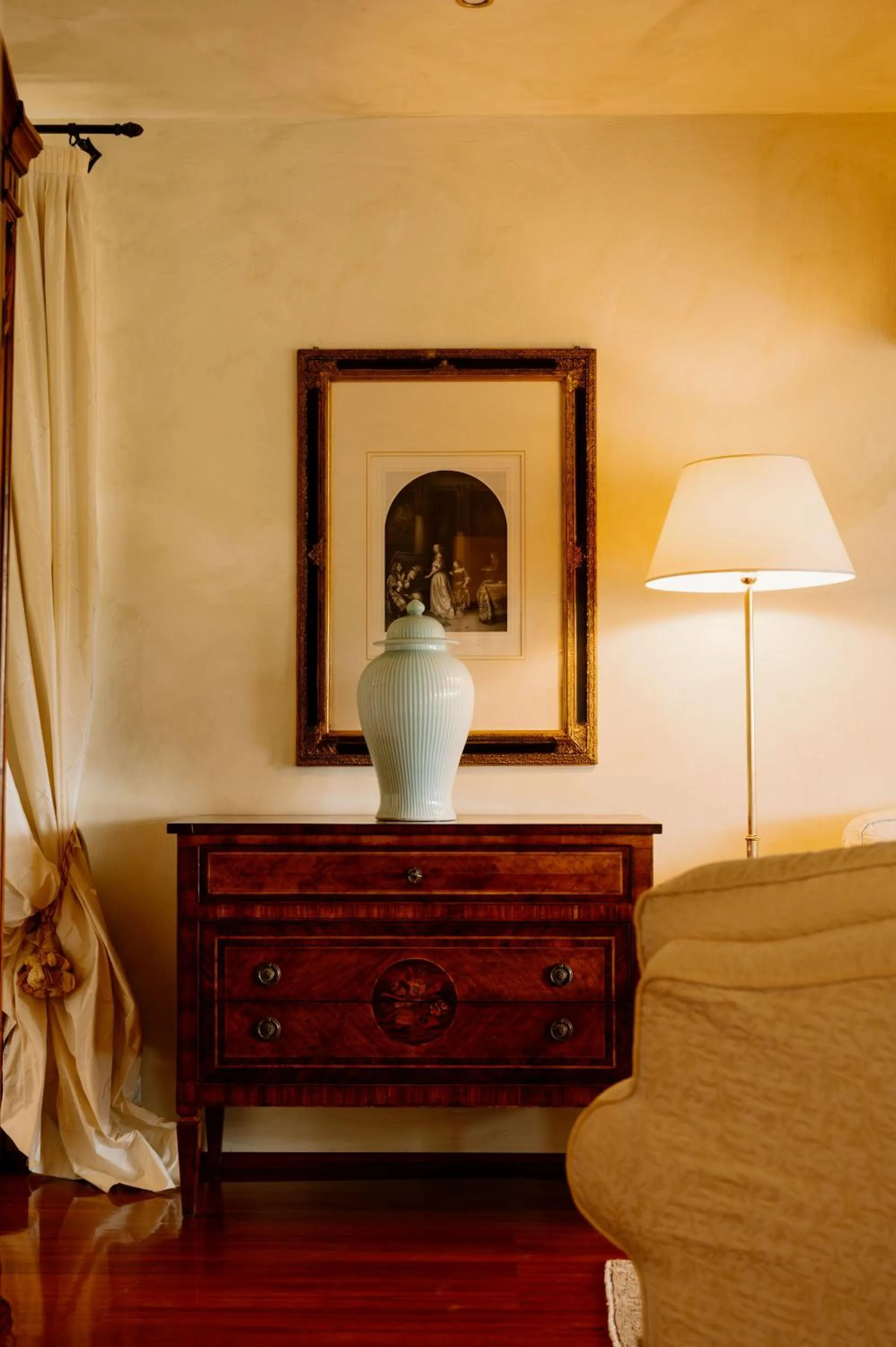 Bed in Hotel Casa Pavesi