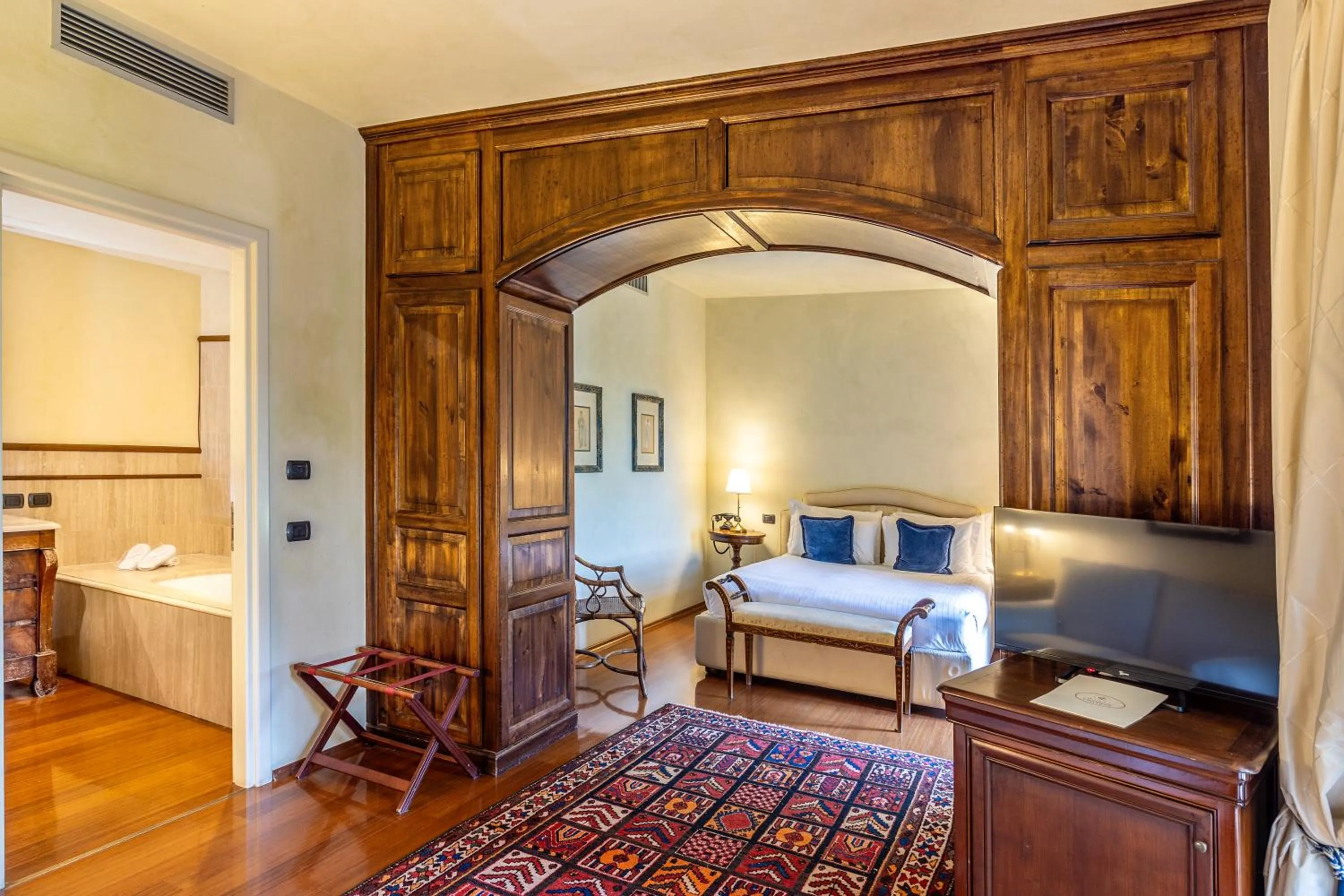 Bed in Hotel Casa Pavesi