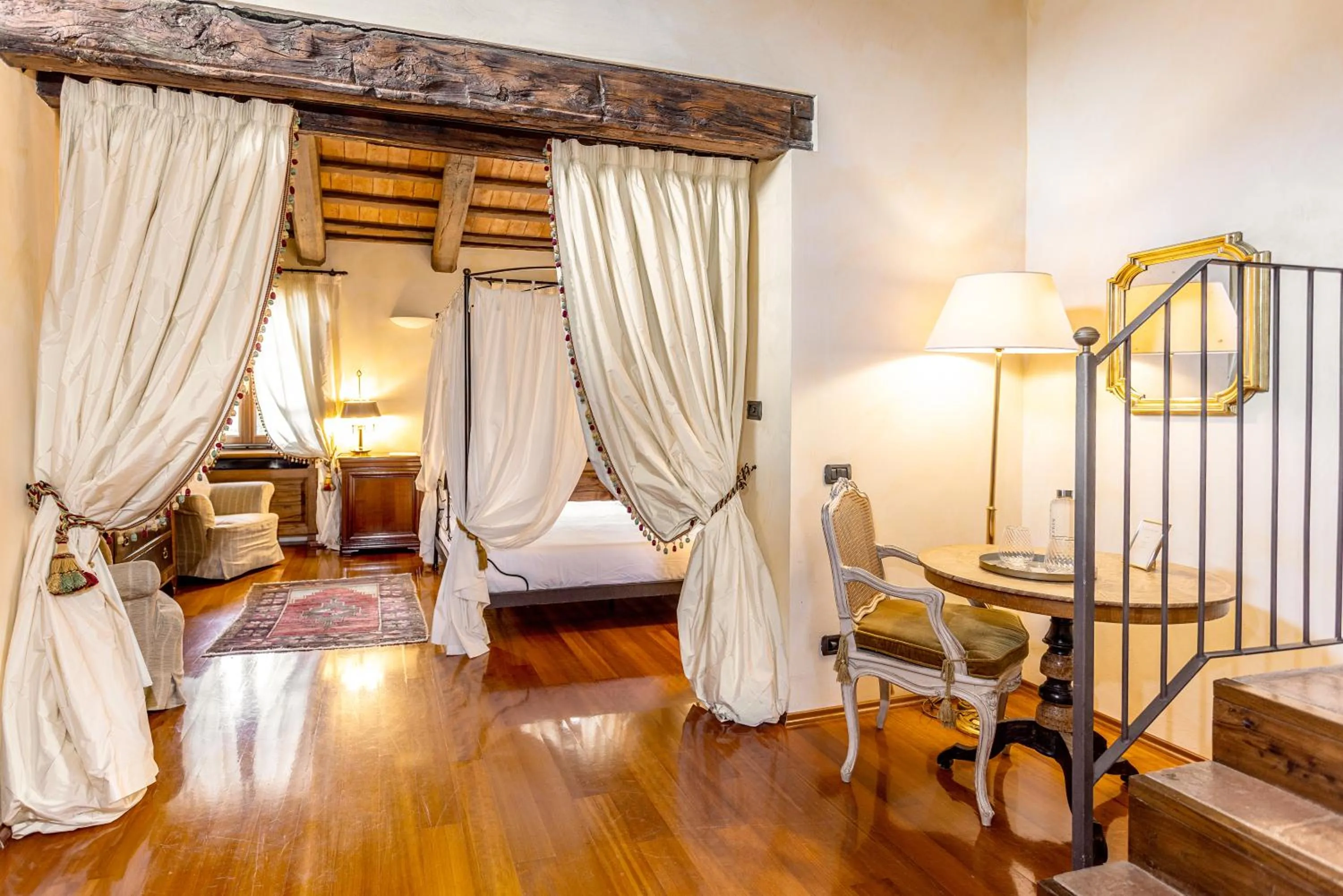 Bed in Hotel Casa Pavesi