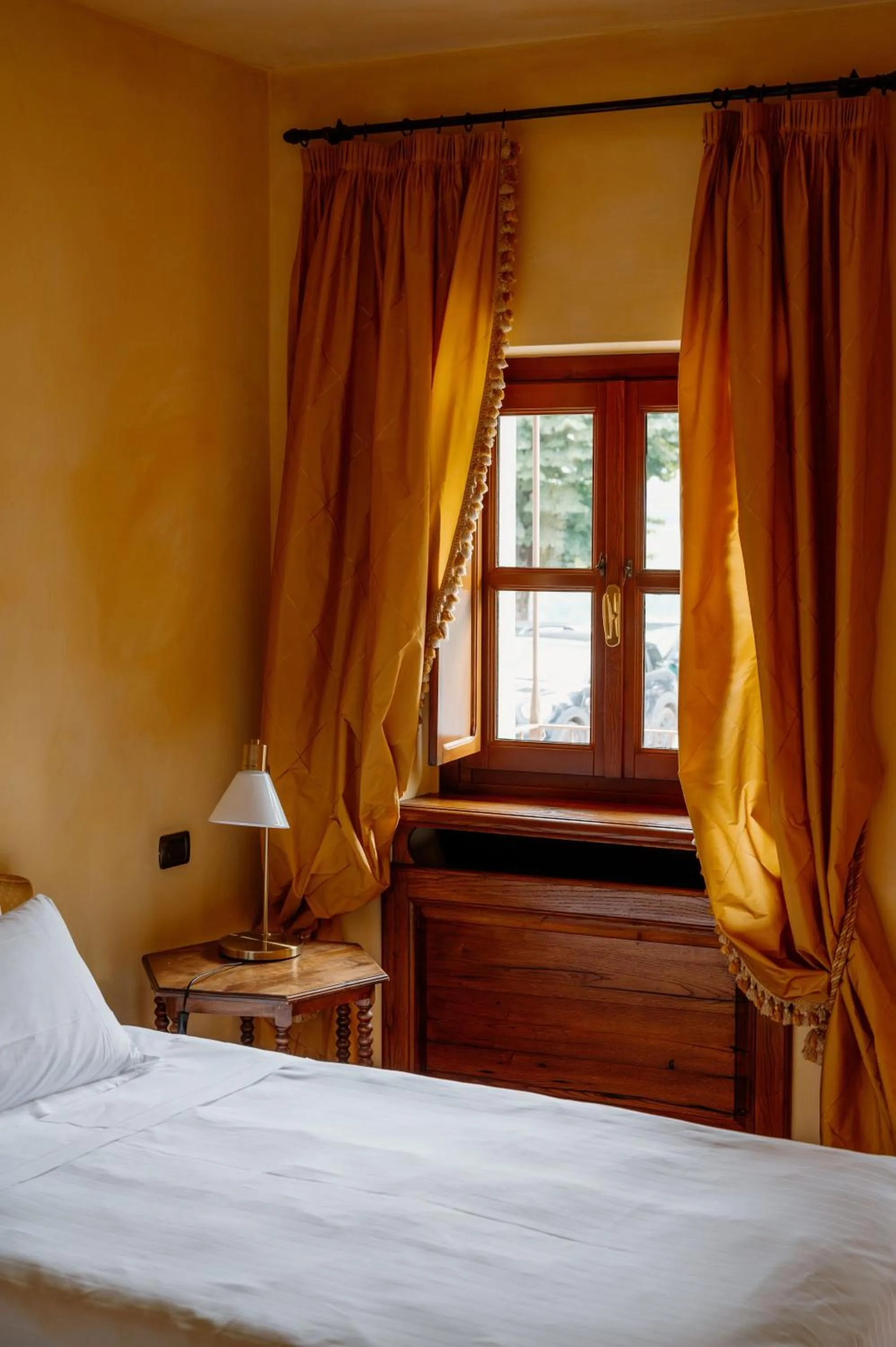 Bed in Hotel Casa Pavesi