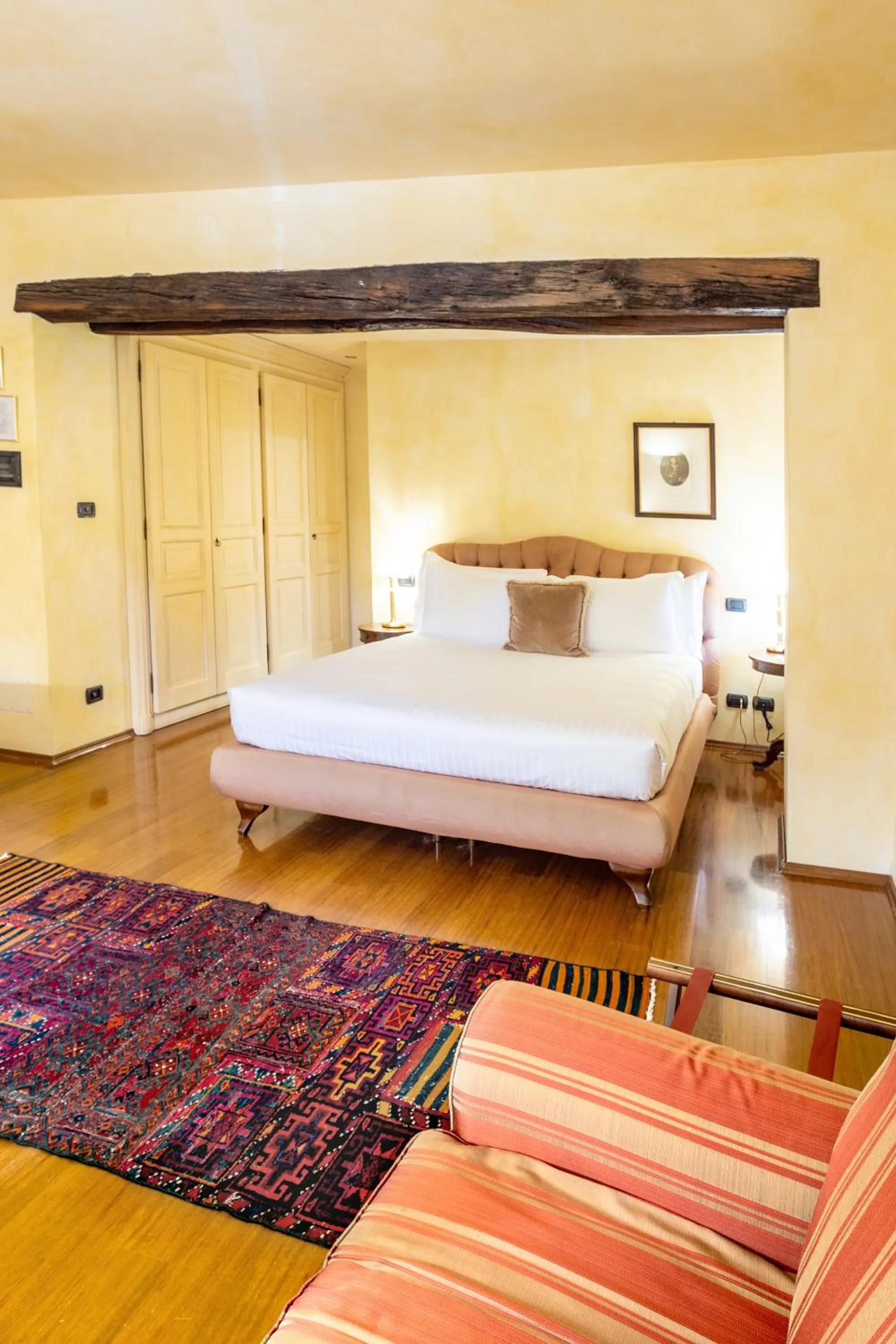 Bed in Hotel Casa Pavesi