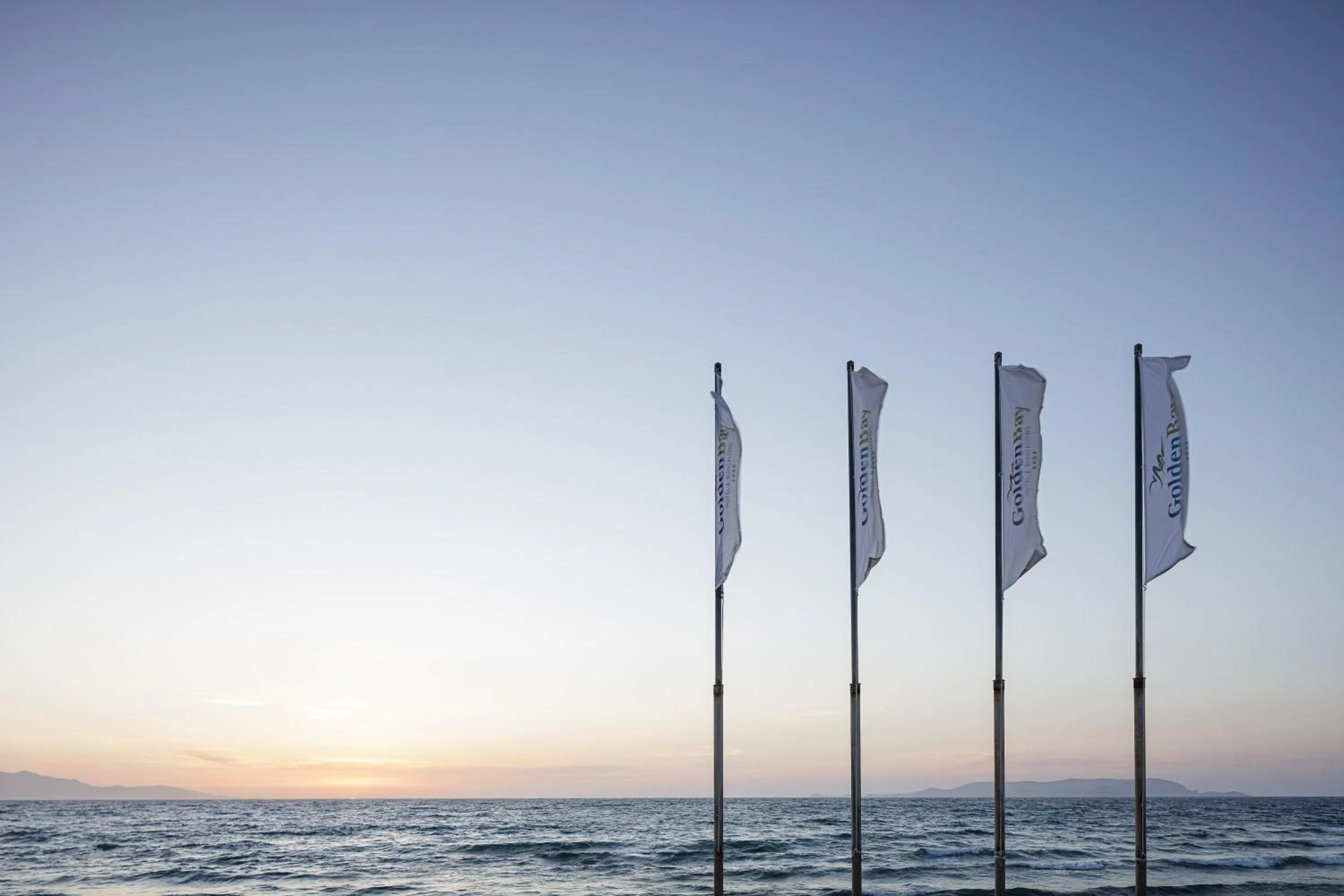 Sunset in Golden Bay Boutique Hotel & Bungalows