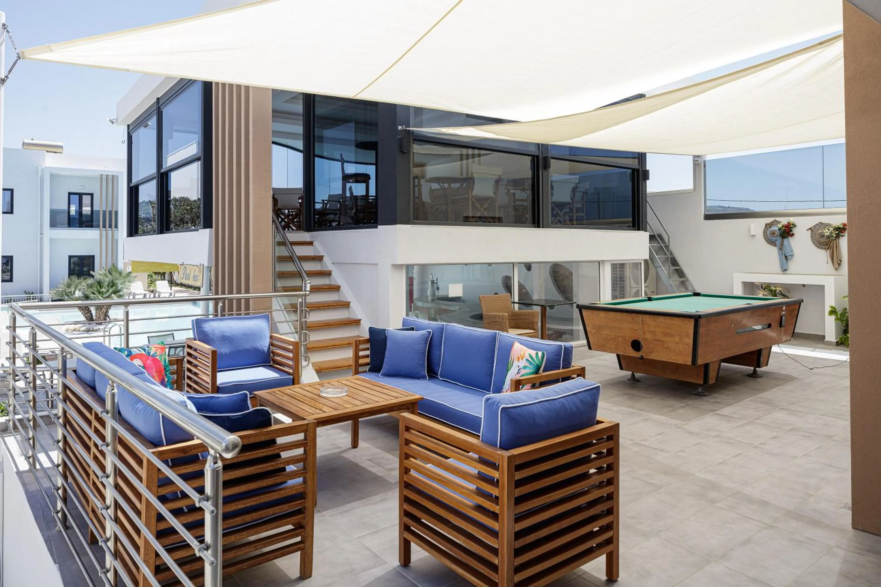 Billiard in Golden Bay Boutique Hotel & Bungalows