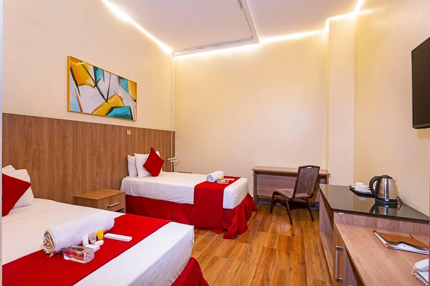 Bed in Verona Hotel and Conference Center