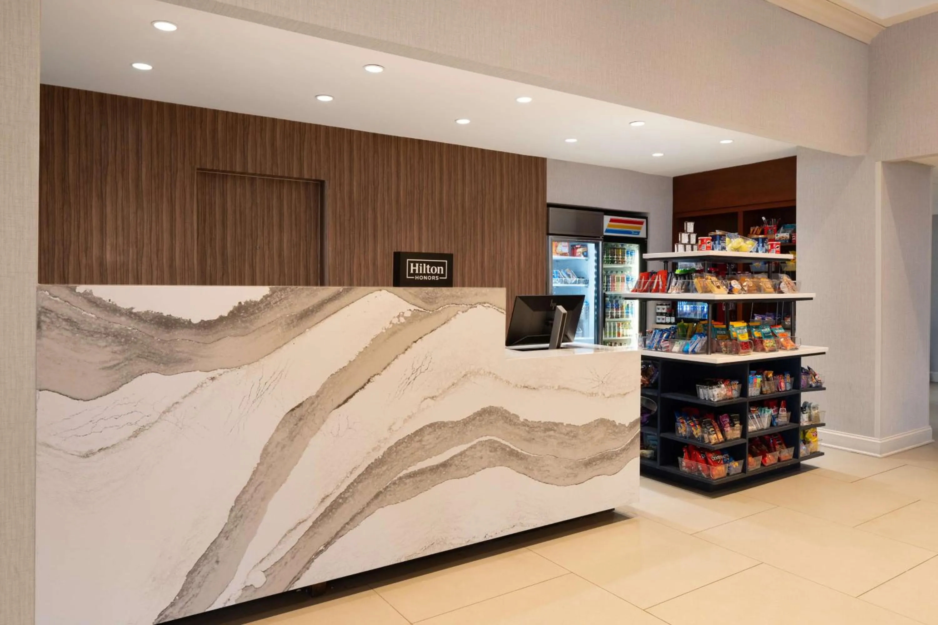 Lobby or reception in DoubleTree By Hilton Baltimore North Pikesville