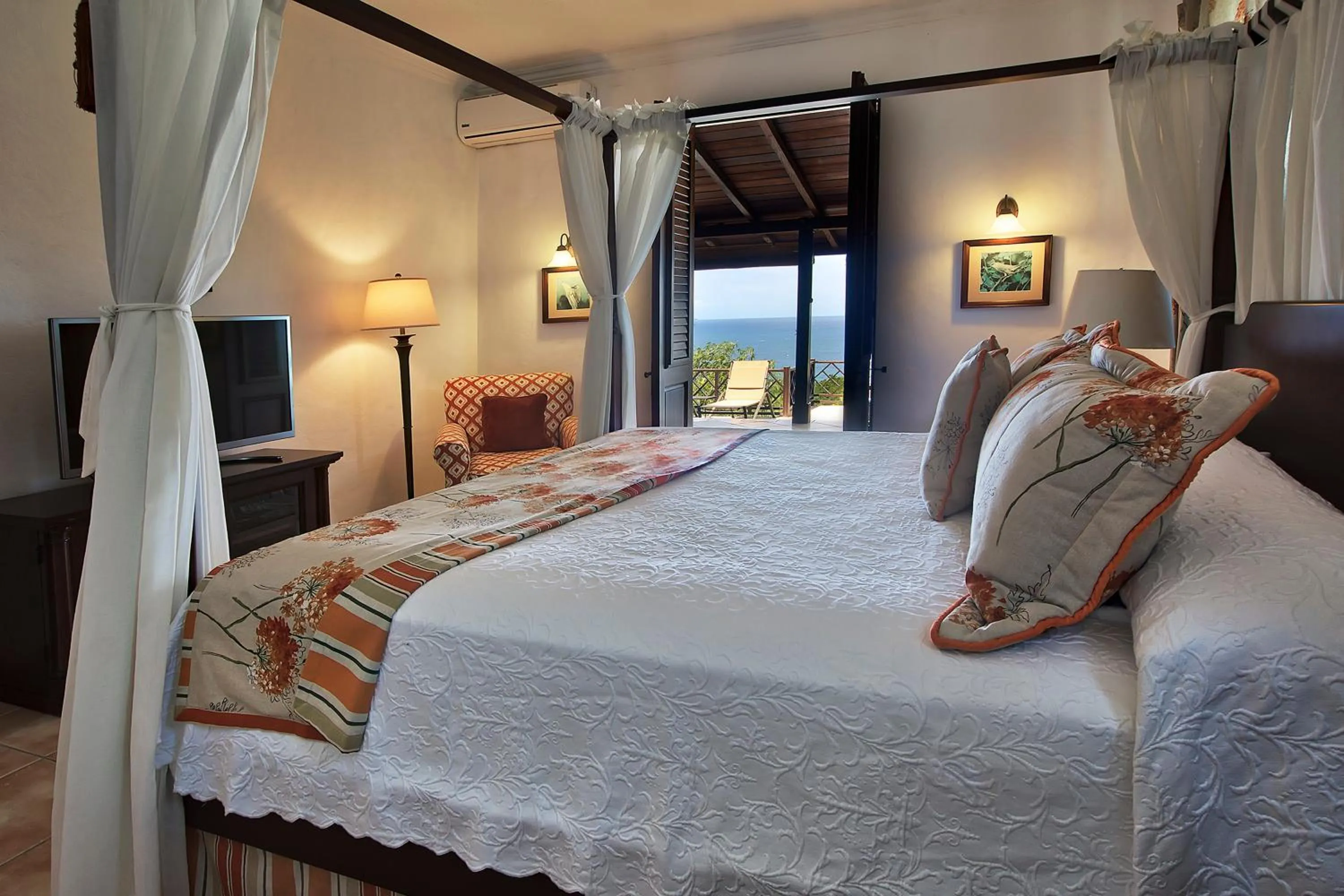 Bed in Villas at Stonehaven