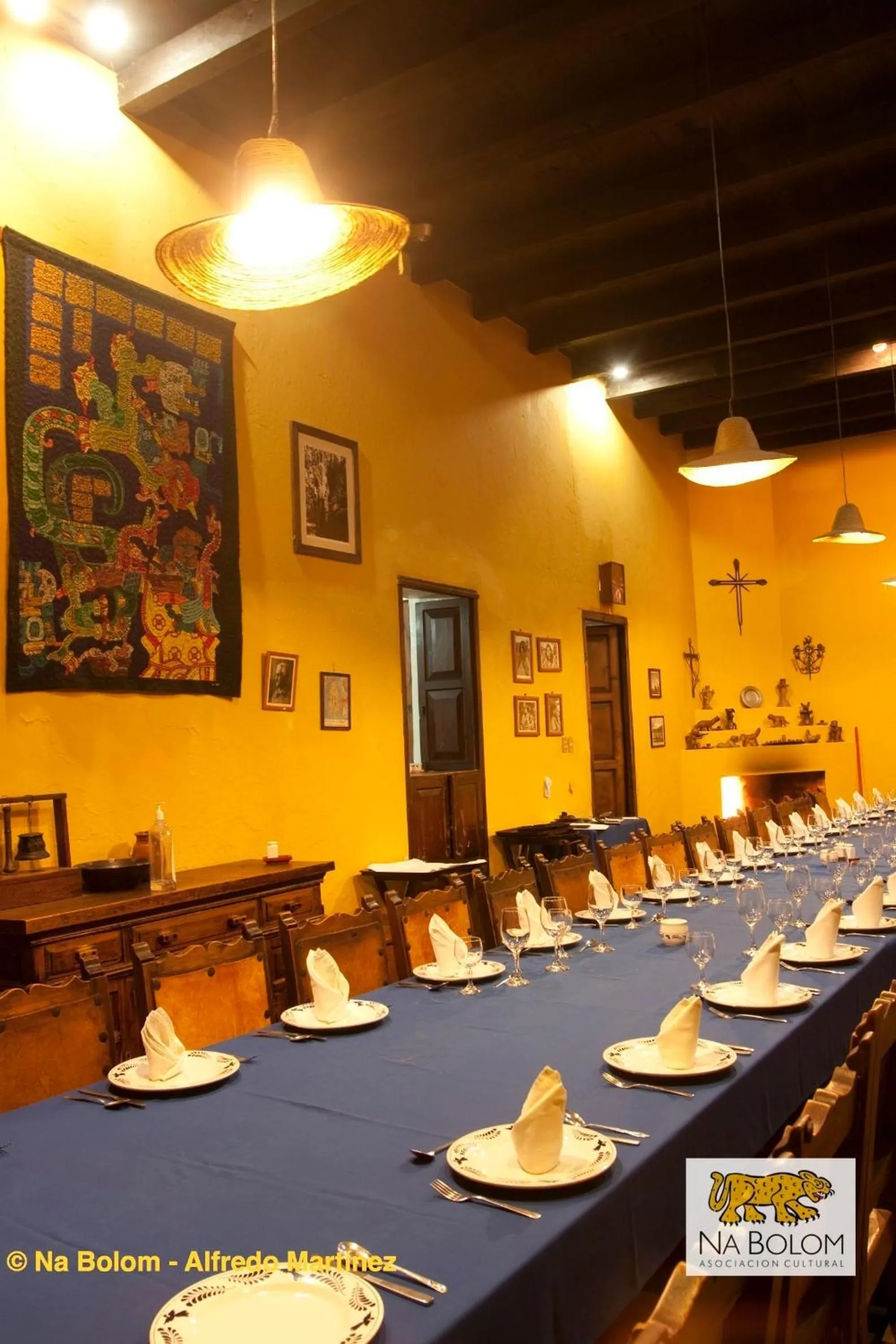 Restaurant/places to eat in Hotel Na Bolom