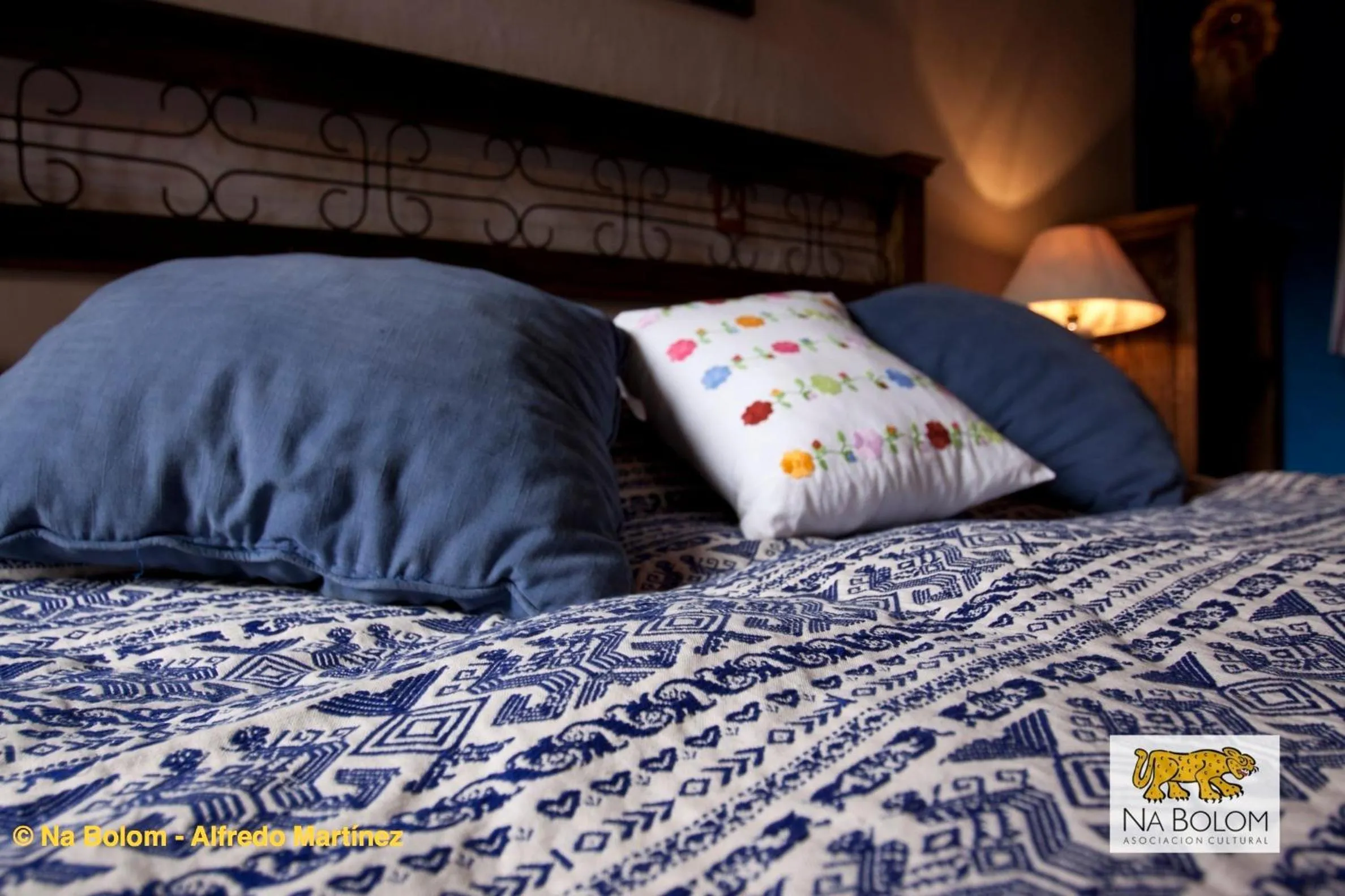 Bed in Hotel Na Bolom