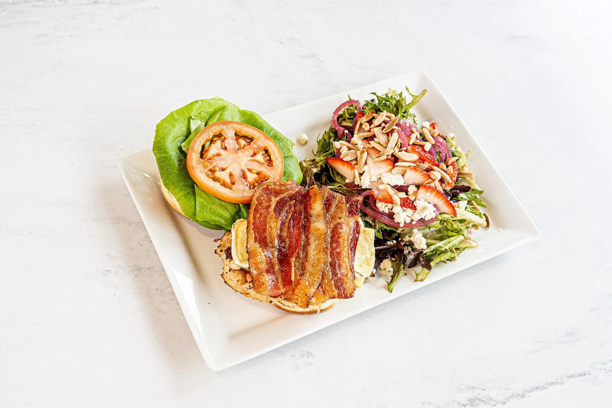 Restaurant/places to eat in Accent Inns Burnaby