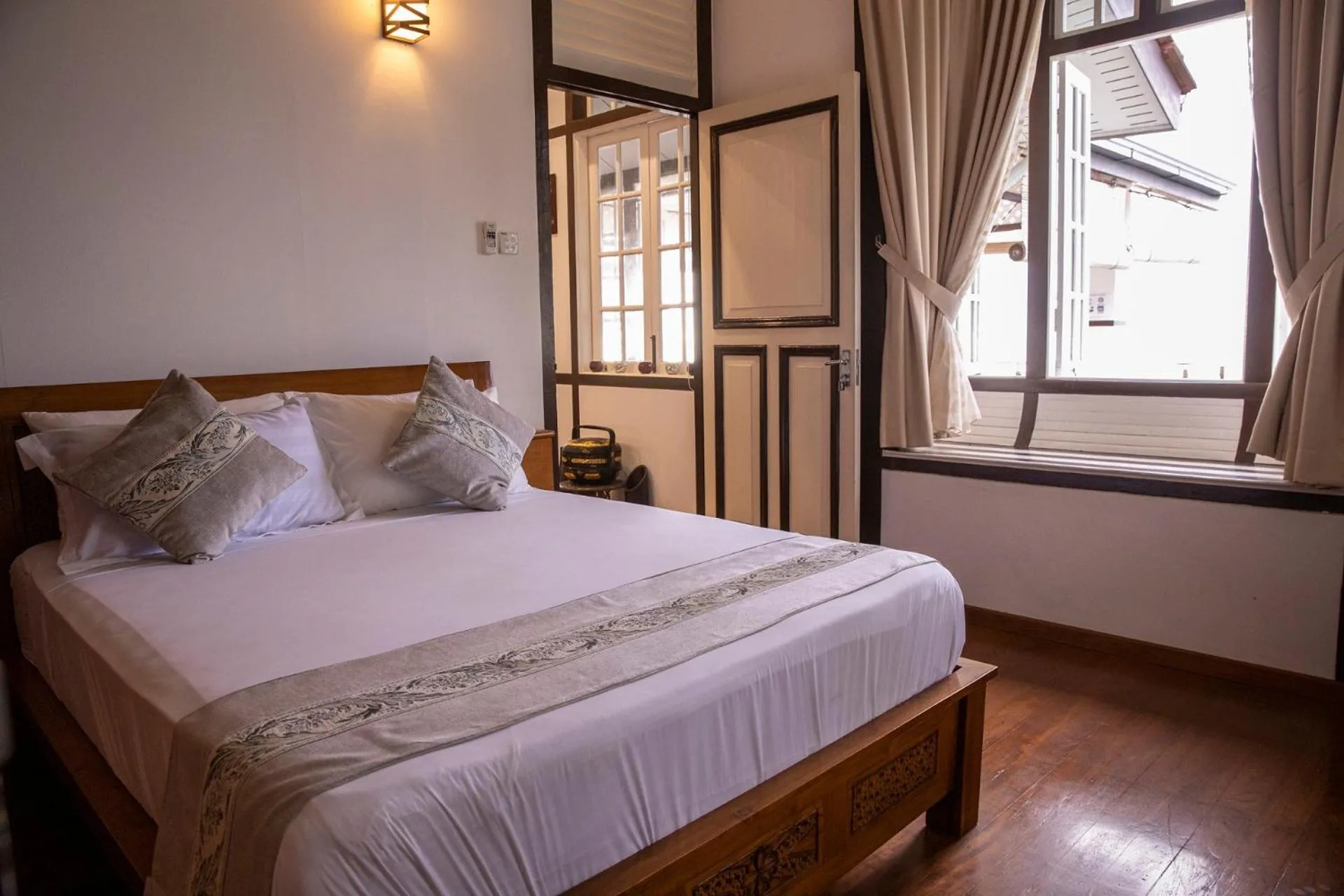 Bed in Hickory Penang Hill