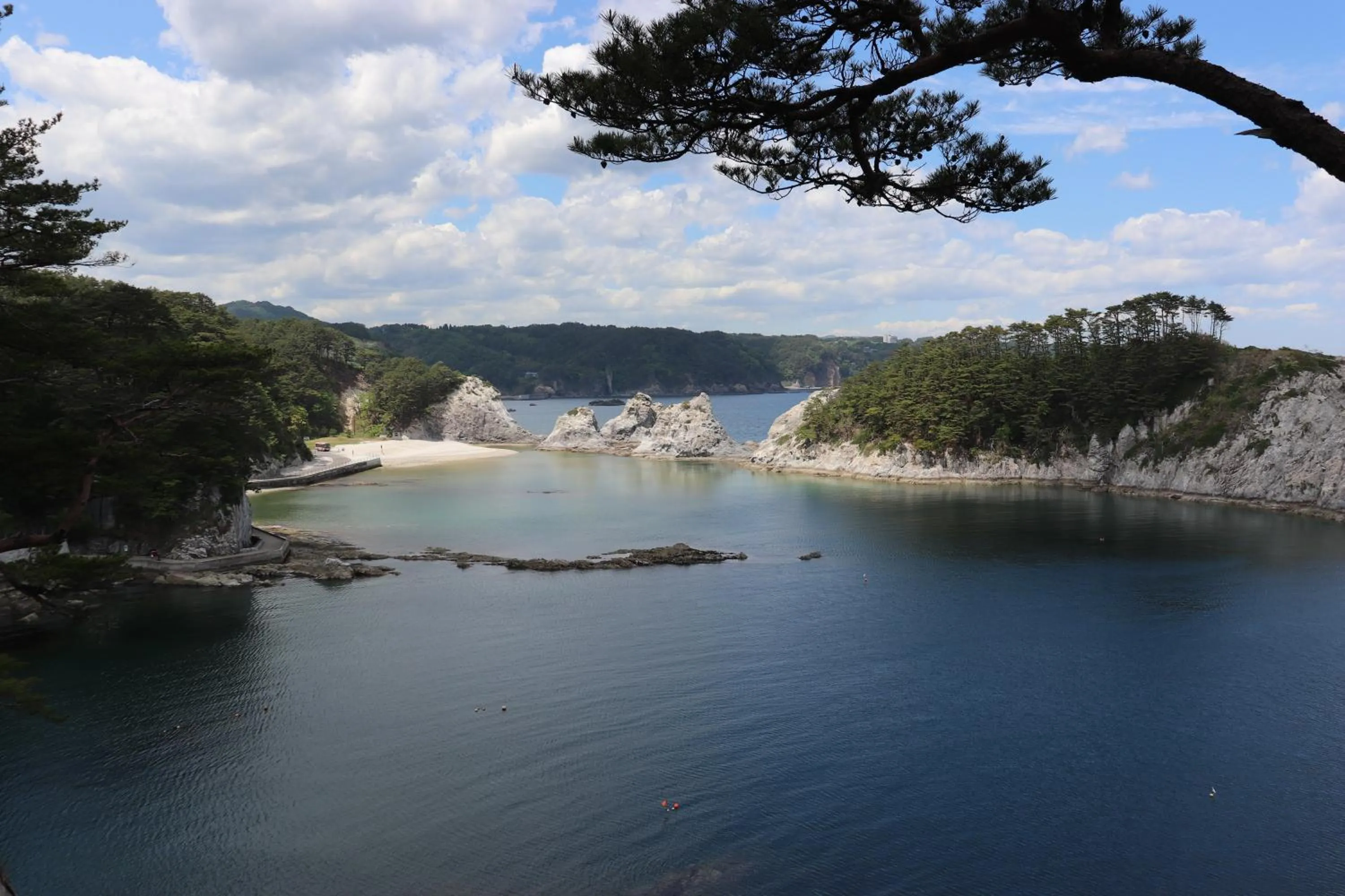 Nearby landmark in Hotel Omiya