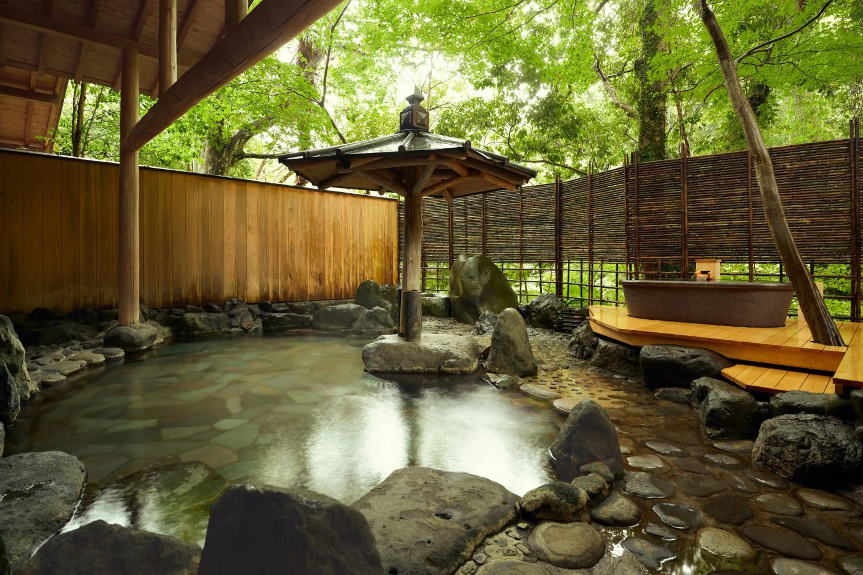 Open Air Bath in Ochiairo