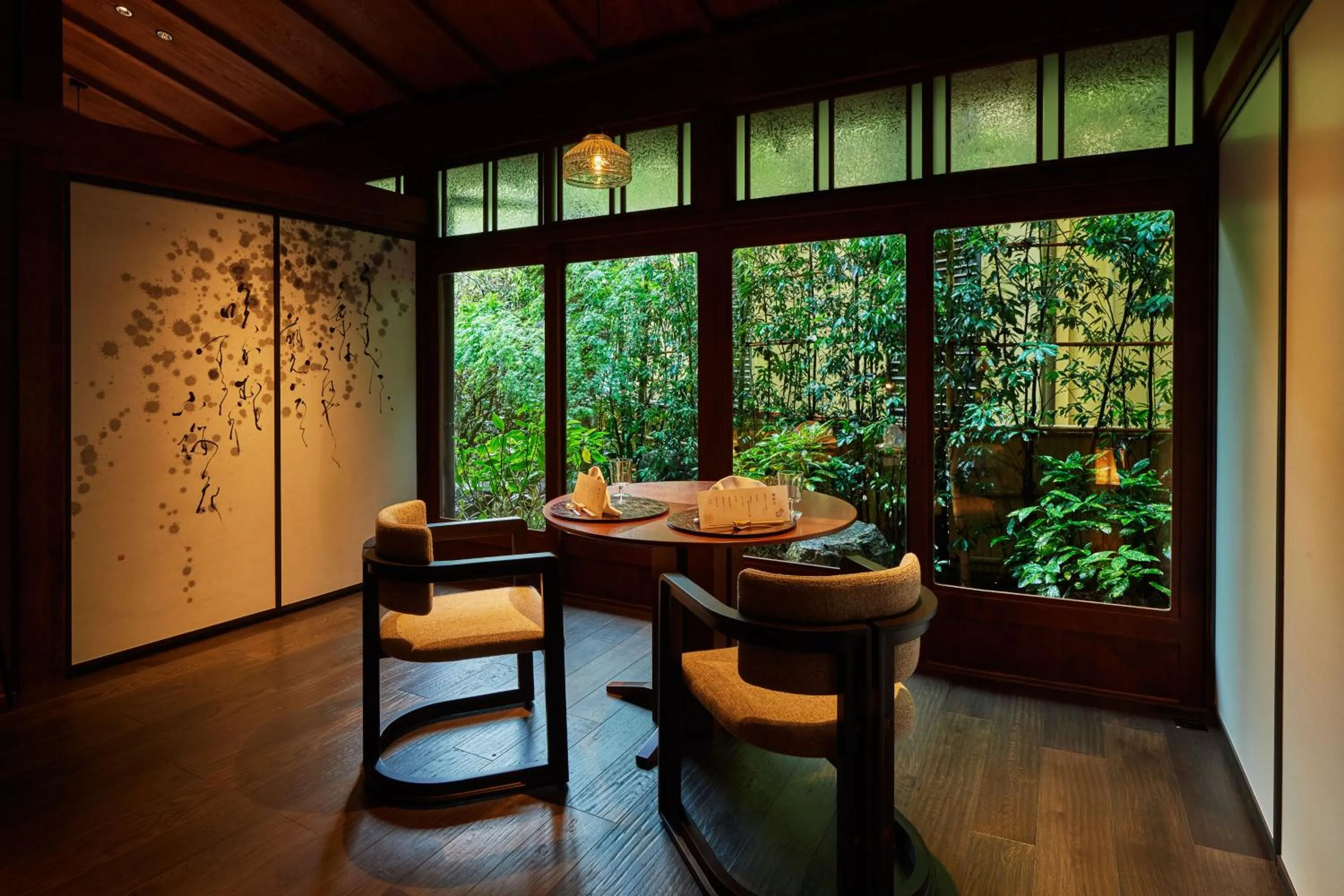 Restaurant/places to eat in Ochiairo