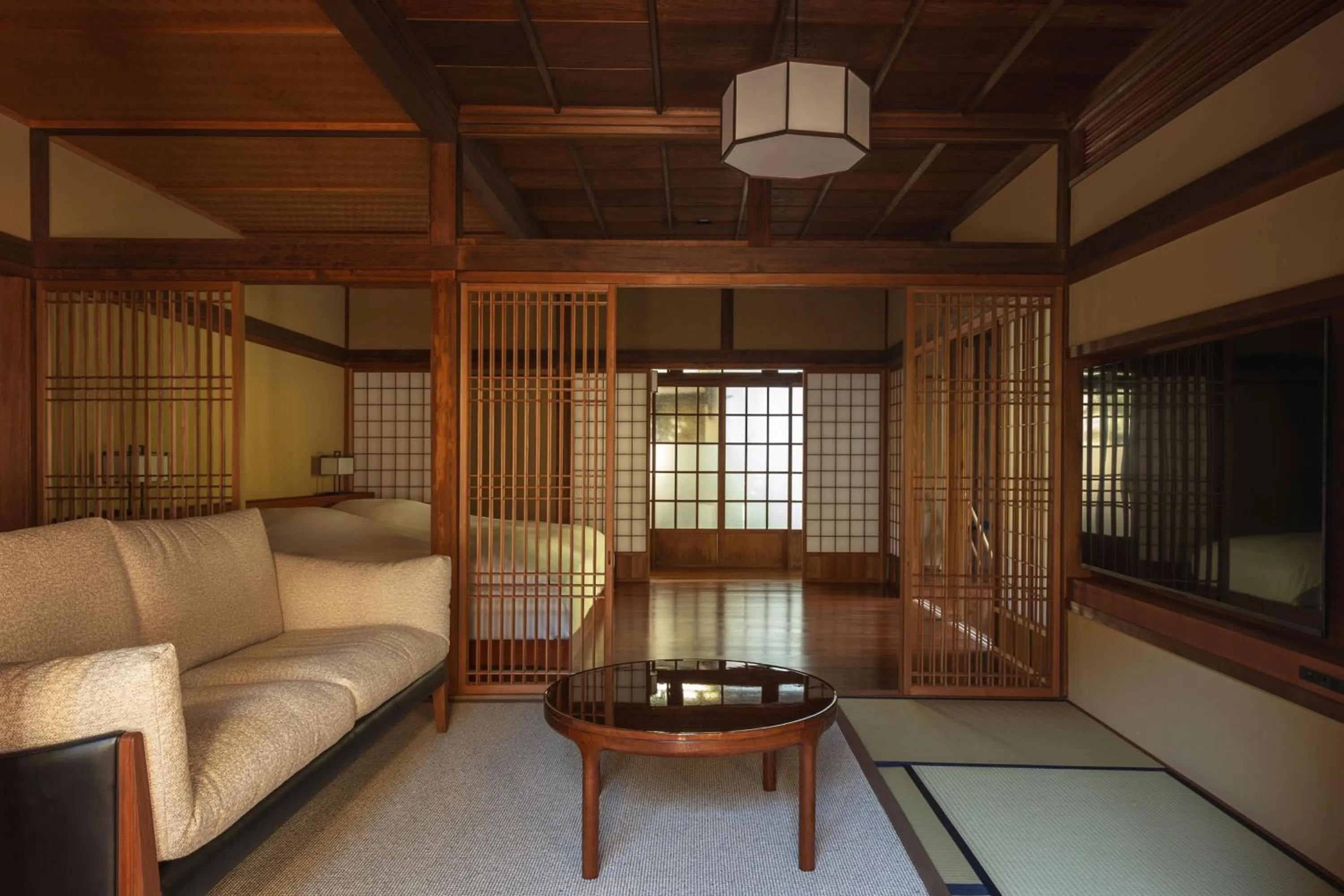 Photo of the whole room in Ochiairo