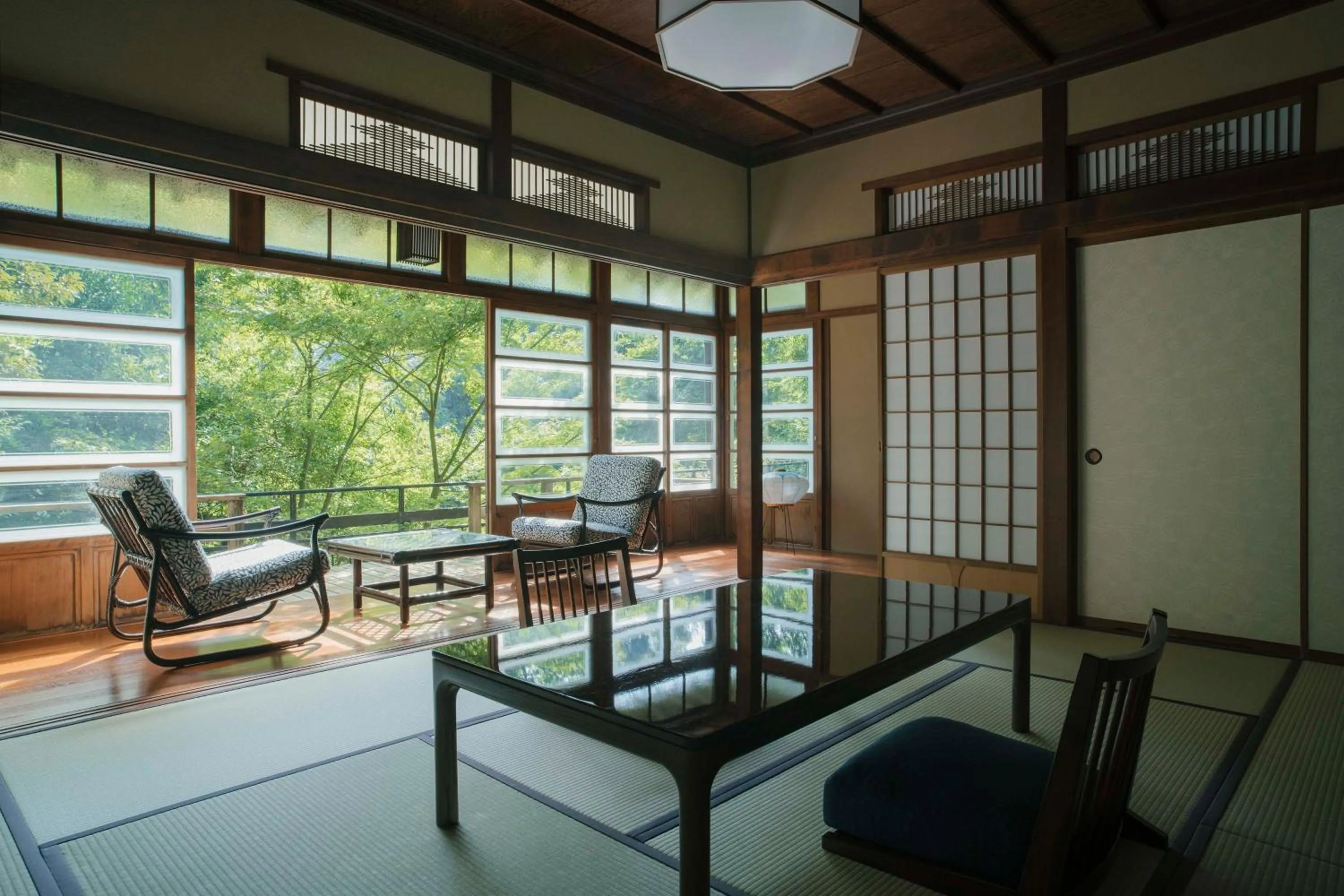 Photo of the whole room in Ochiairo