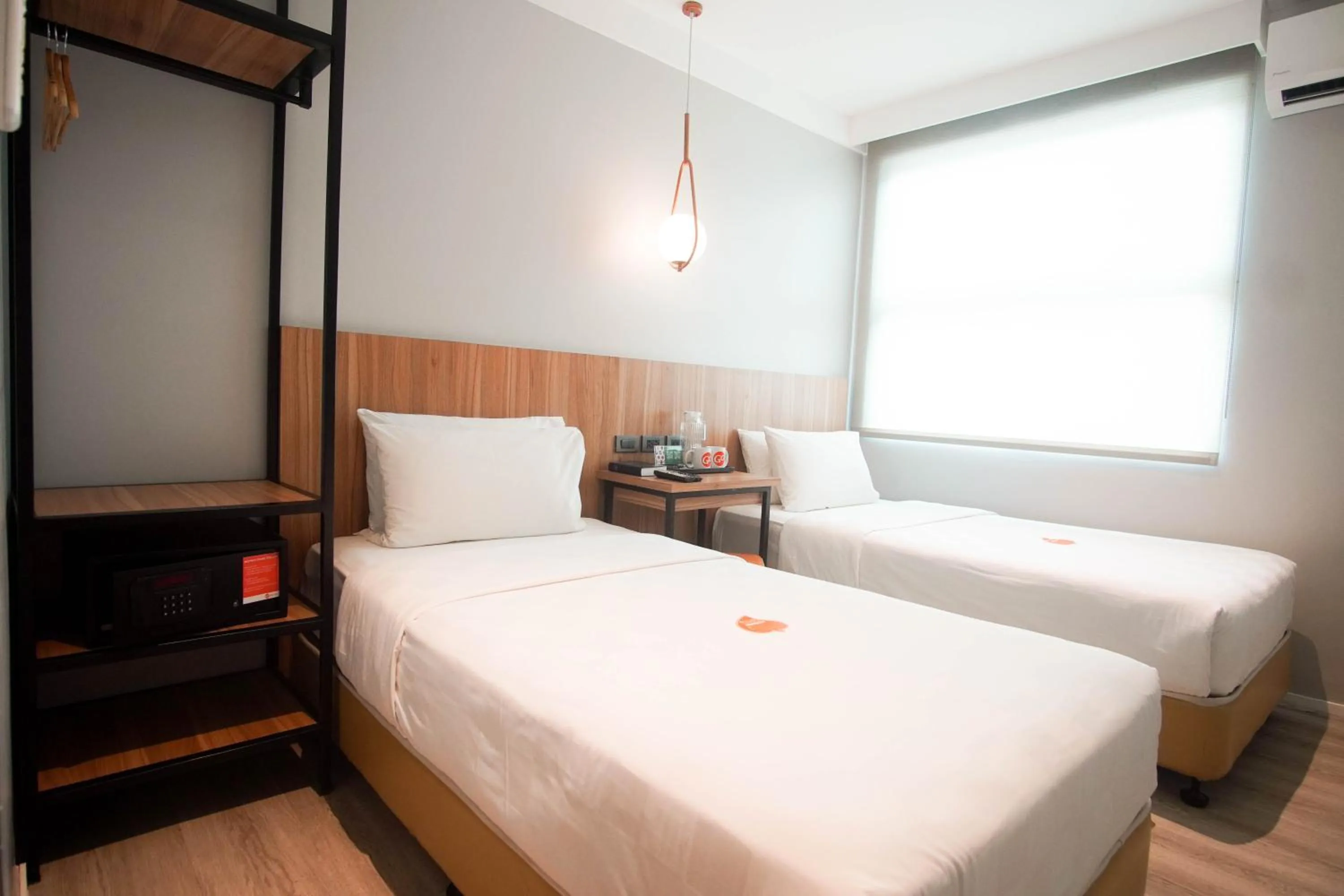 Bed in Go Hotels Plus Bacolod - Newly Renovated