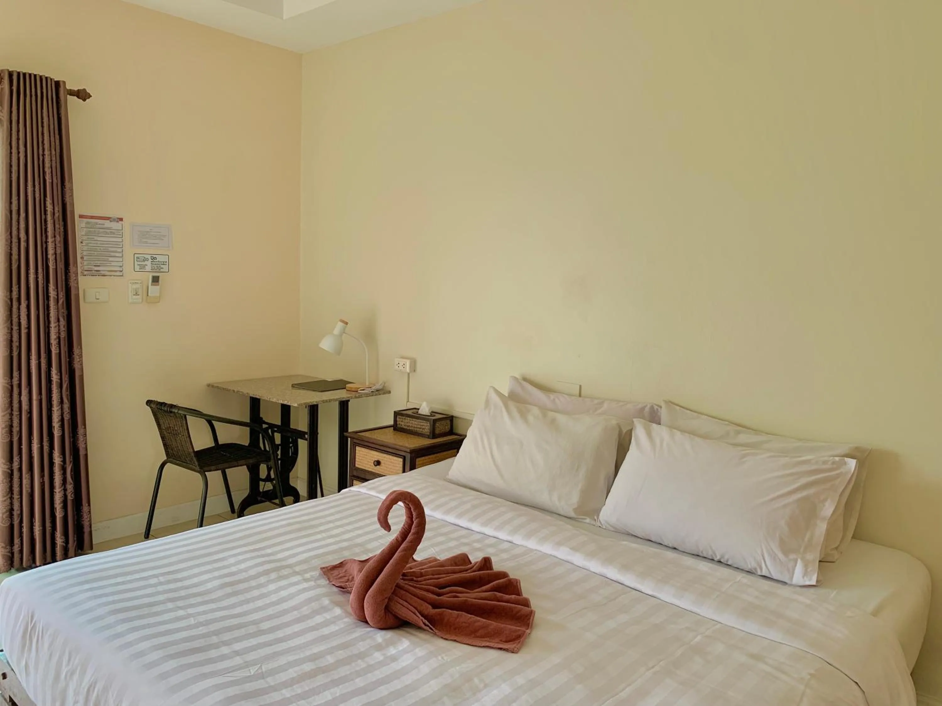 Bed in Baan Baramee House