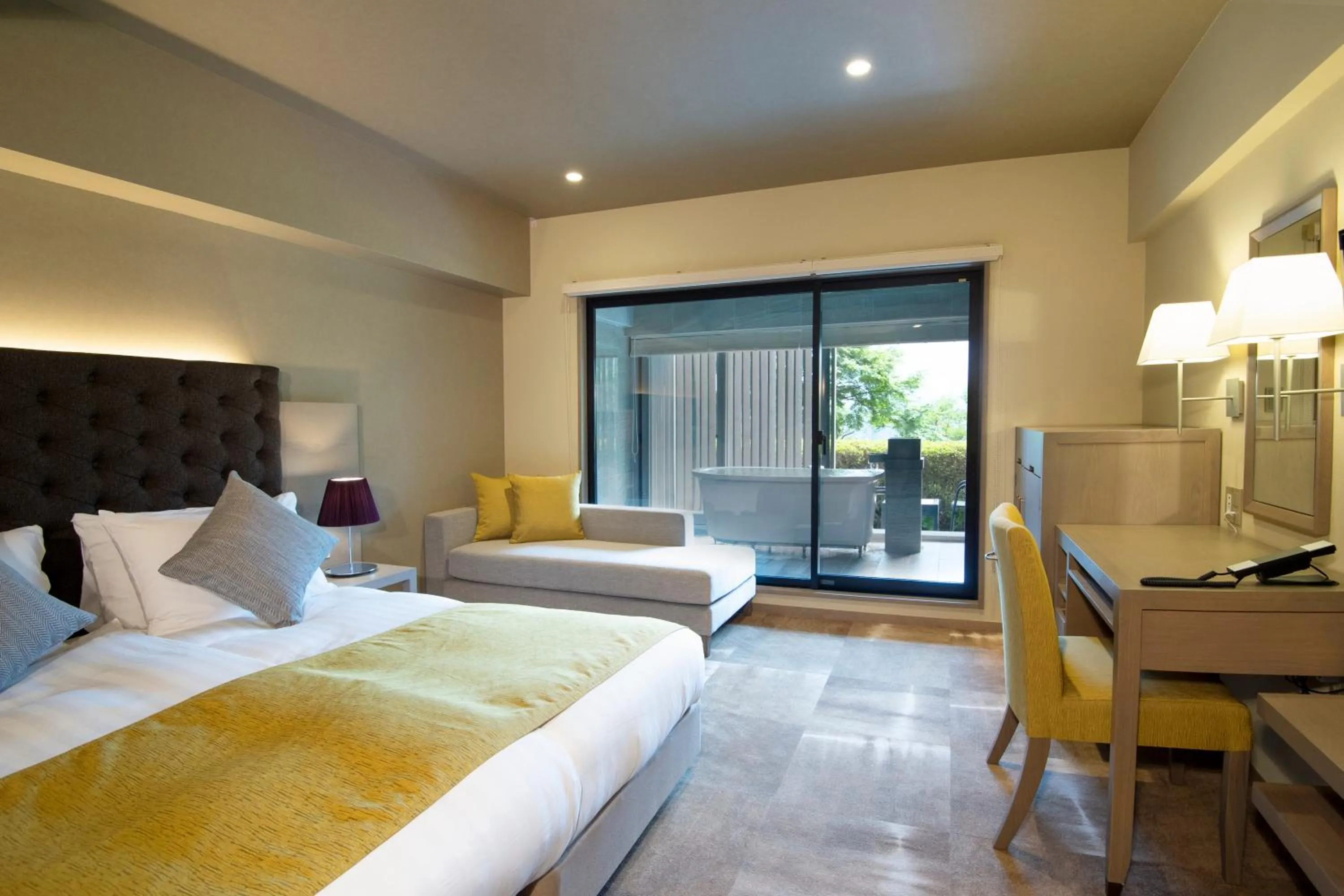 Photo of the whole room in Hakone Elecasa Hotel and Spa