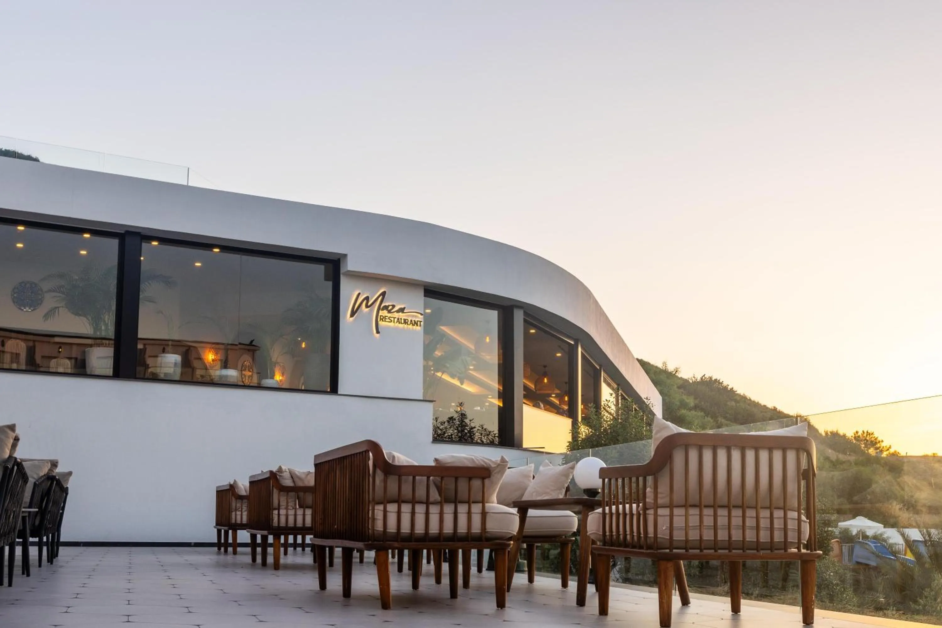 Restaurant/places to eat in Acapulco Resort Hotel