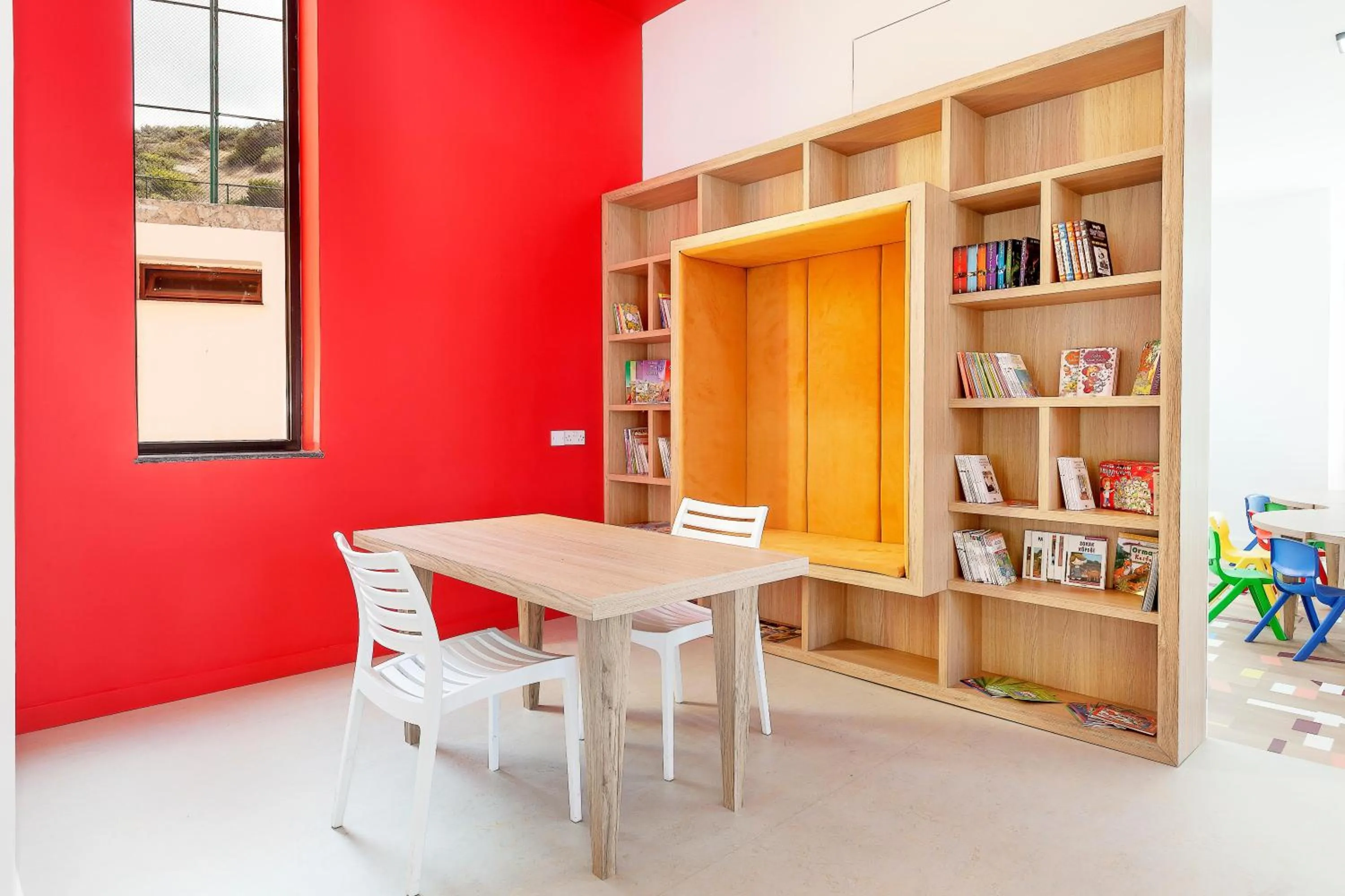 children in Acapulco Resort Hotel