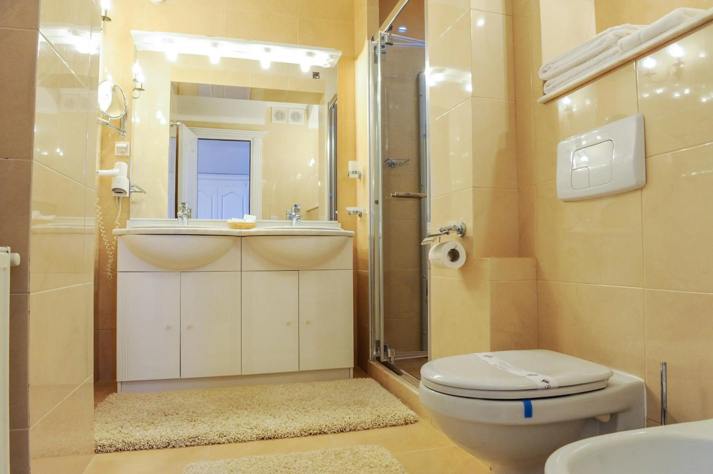 Bathroom in Villa Alice