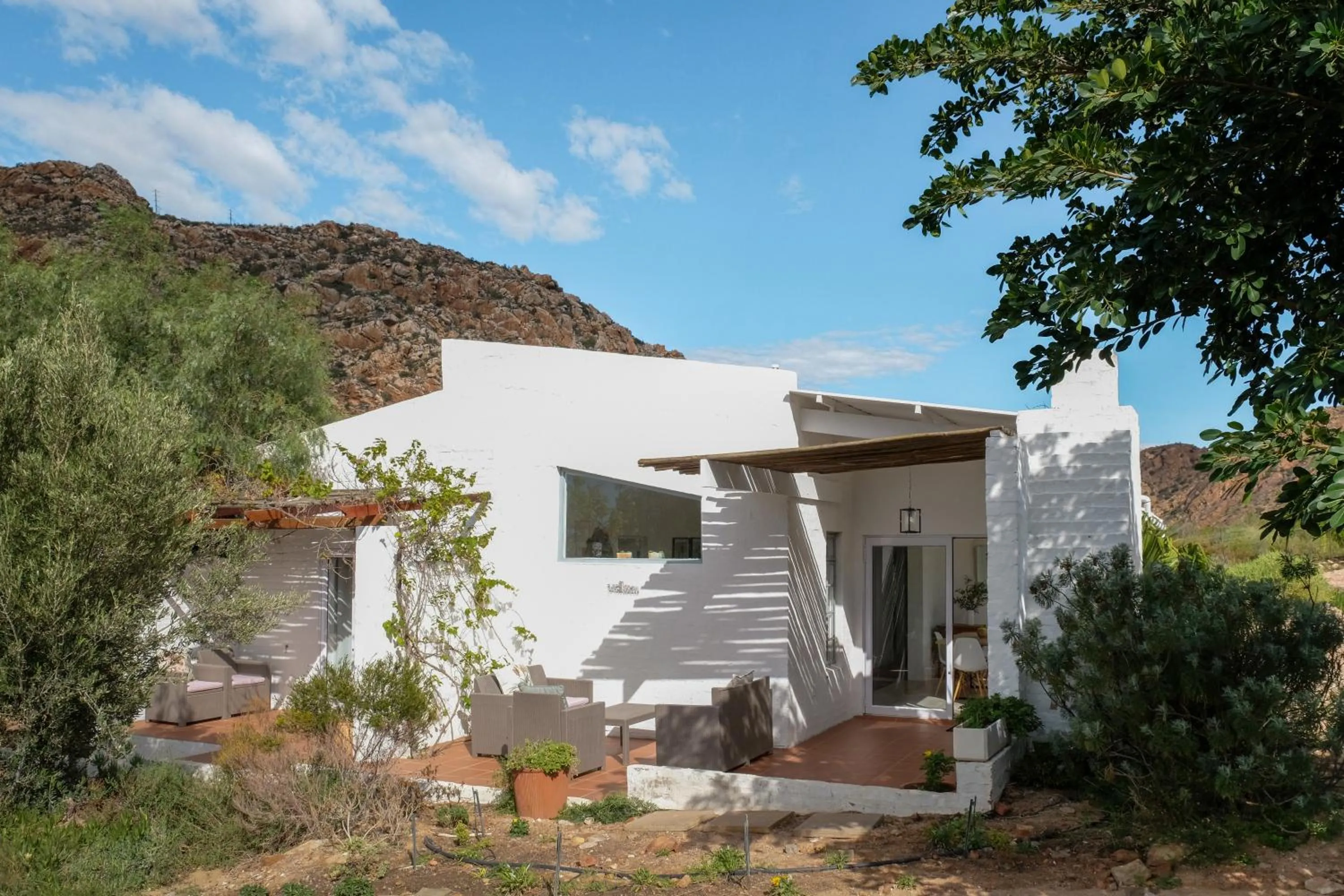 Property building in Kogman & Keisie Guest Farm