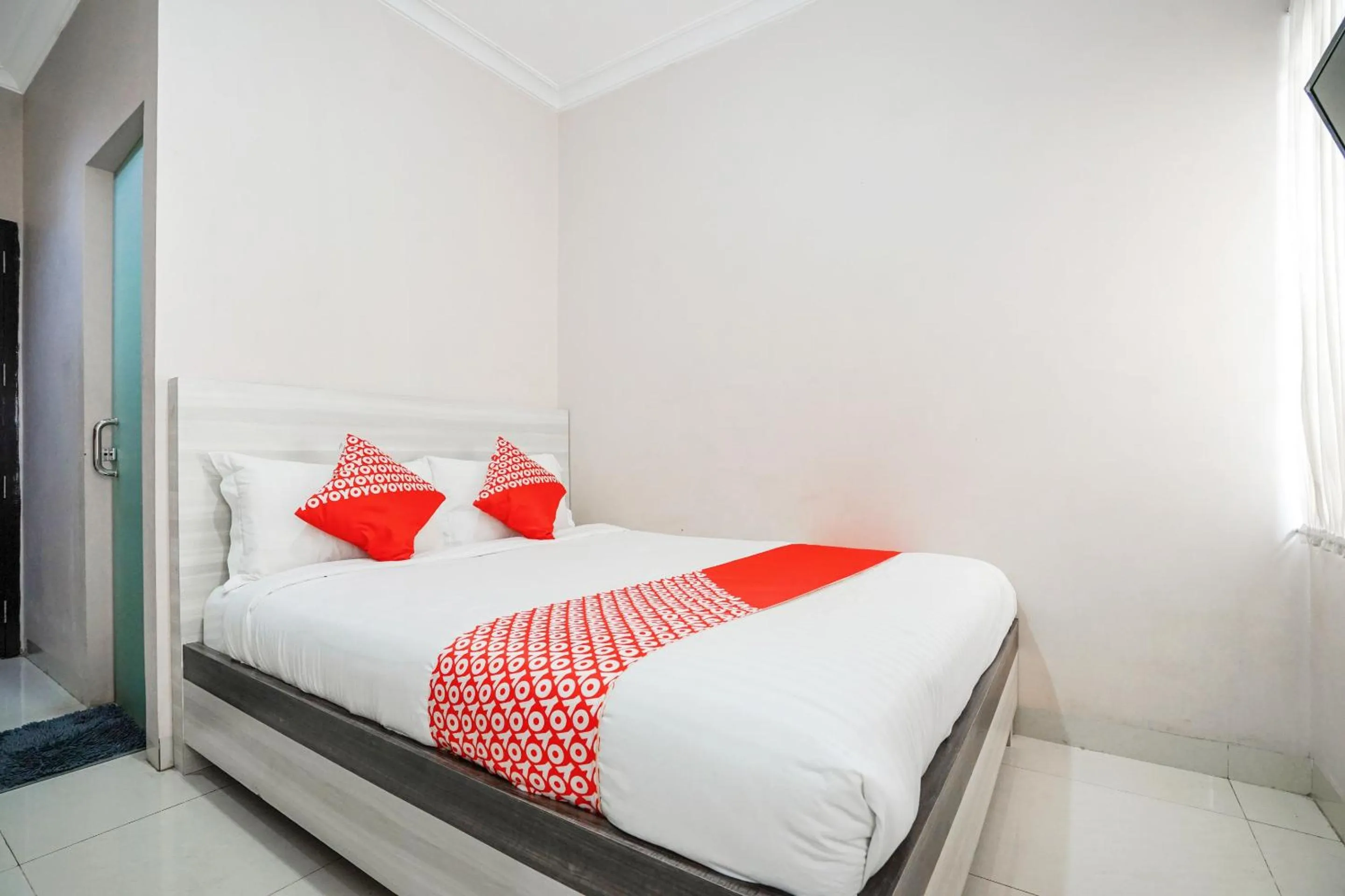 Bedroom in Super OYO 270 Madinah Residence Syariah