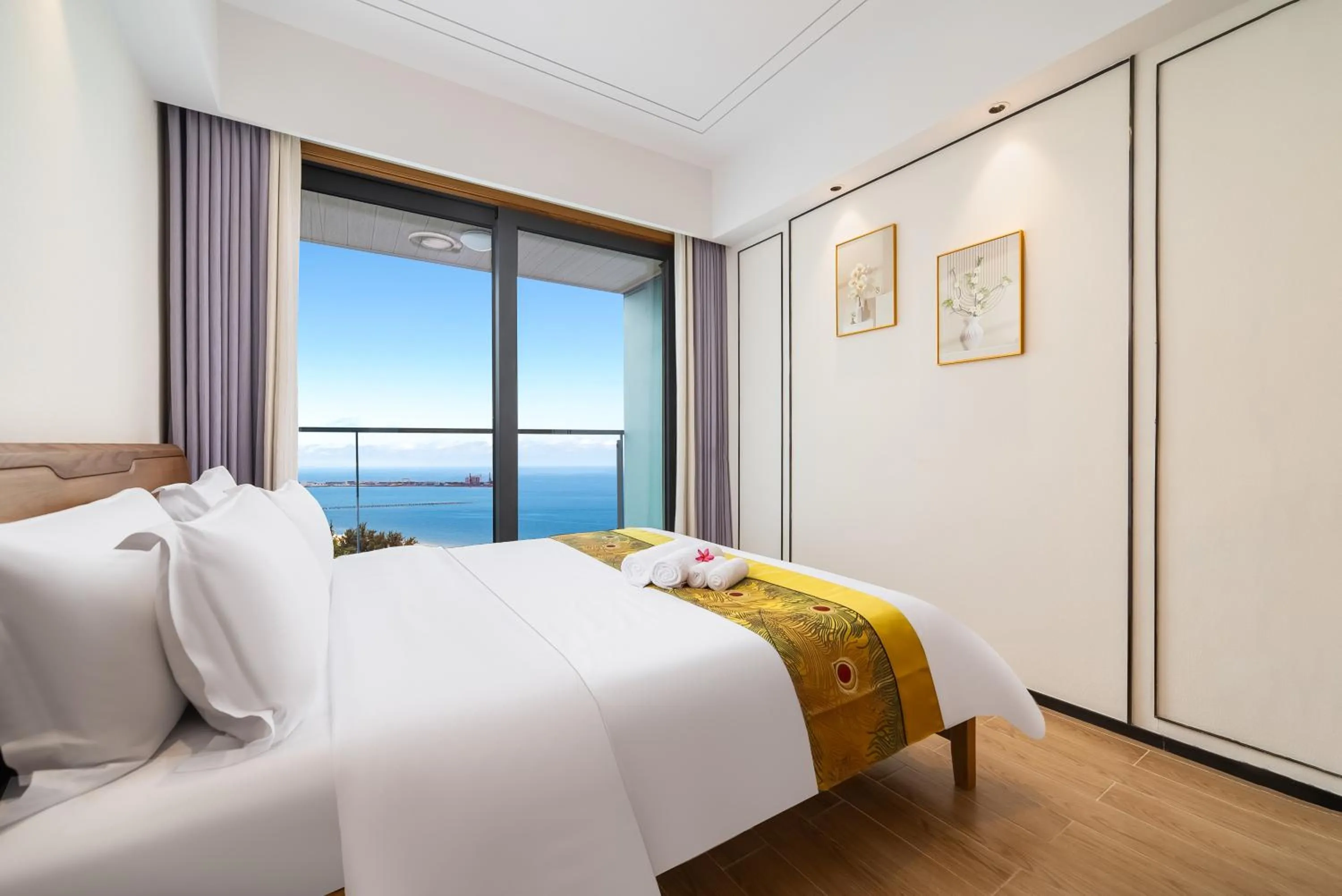 Bedroom, Bed in Elnob Seaview Aparthotel Hai Tang Bay Sanya