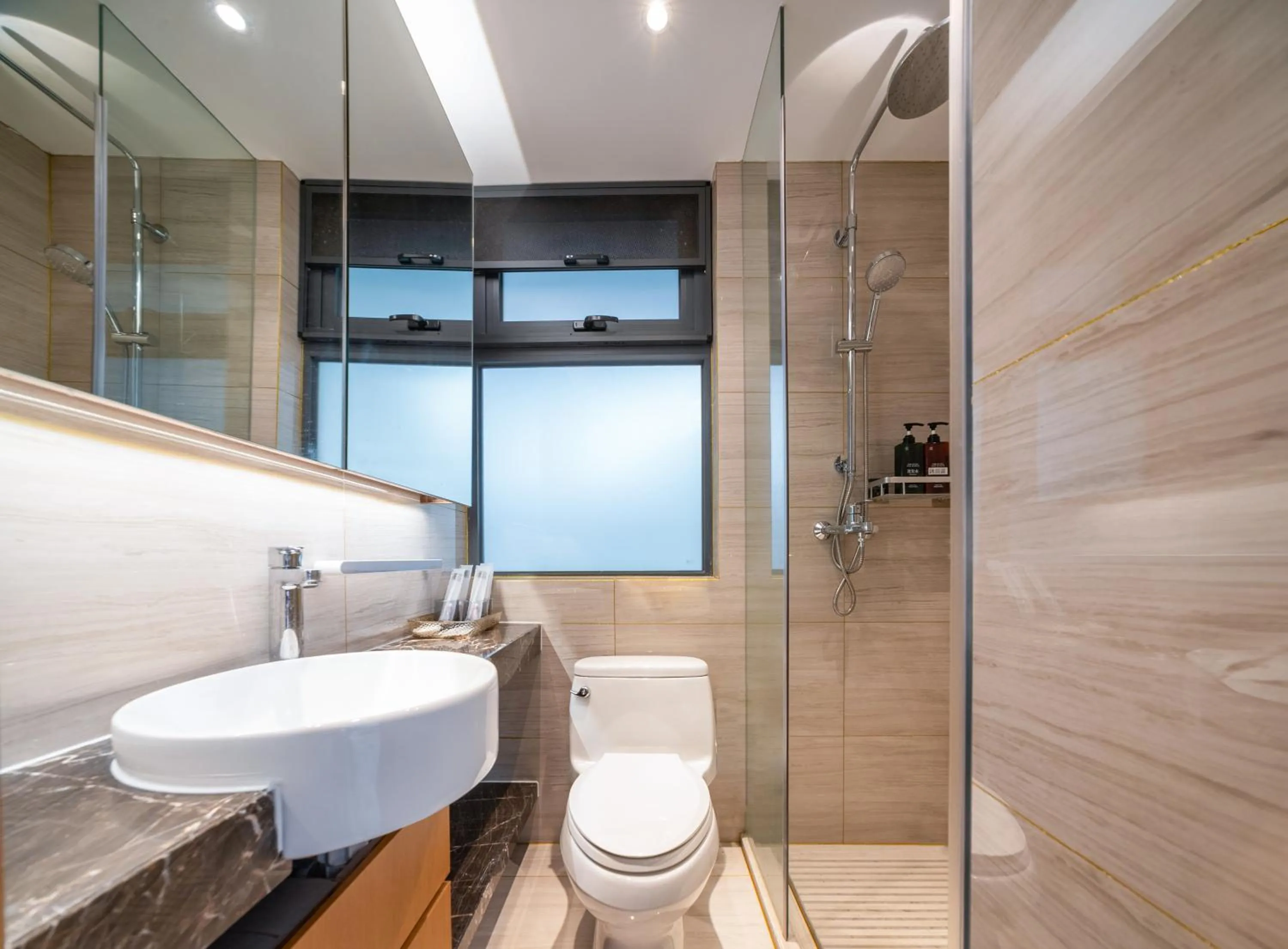 Shower in Elnob Seaview Aparthotel Hai Tang Bay Sanya