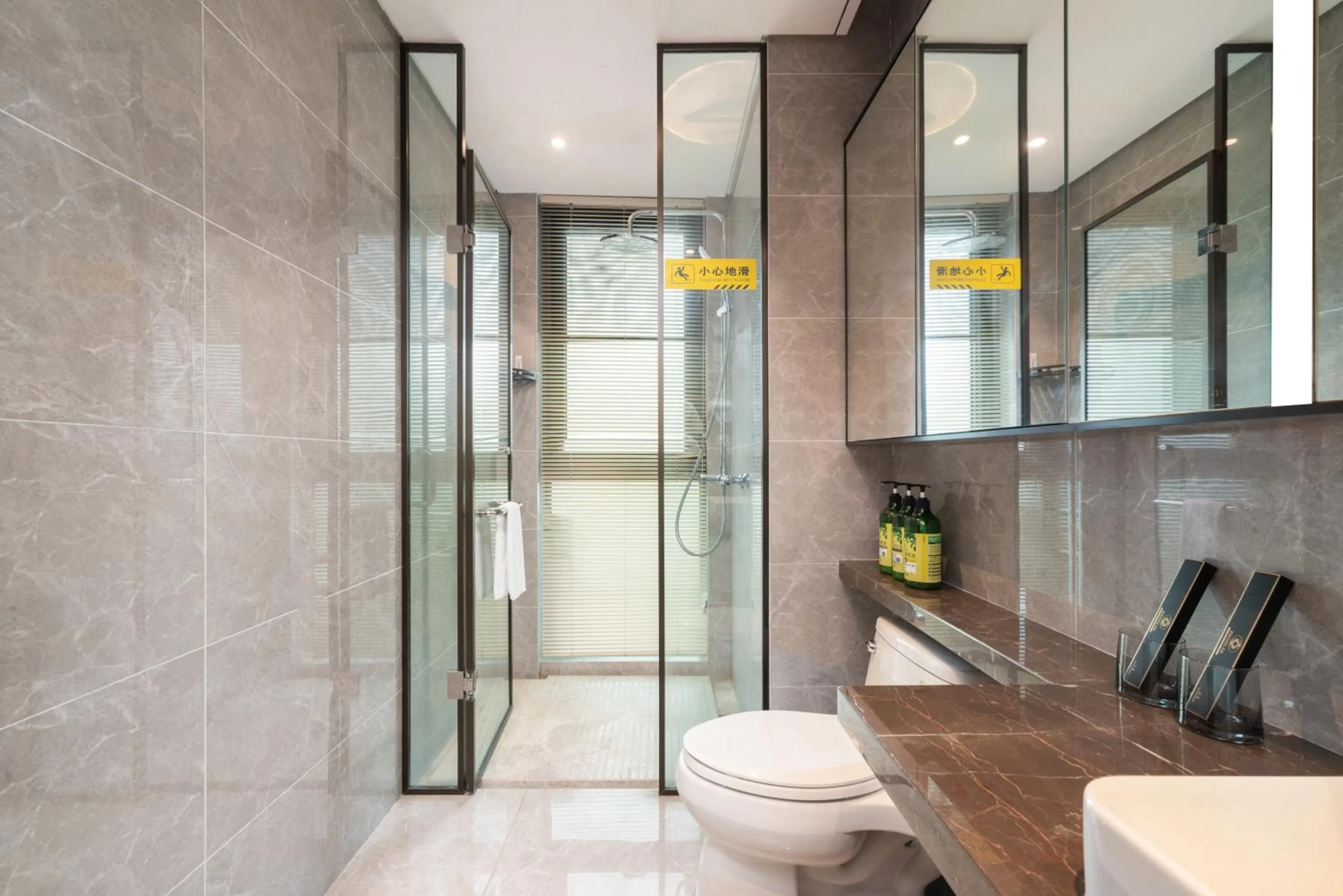 Shower in Elnob Seaview Aparthotel Hai Tang Bay Sanya