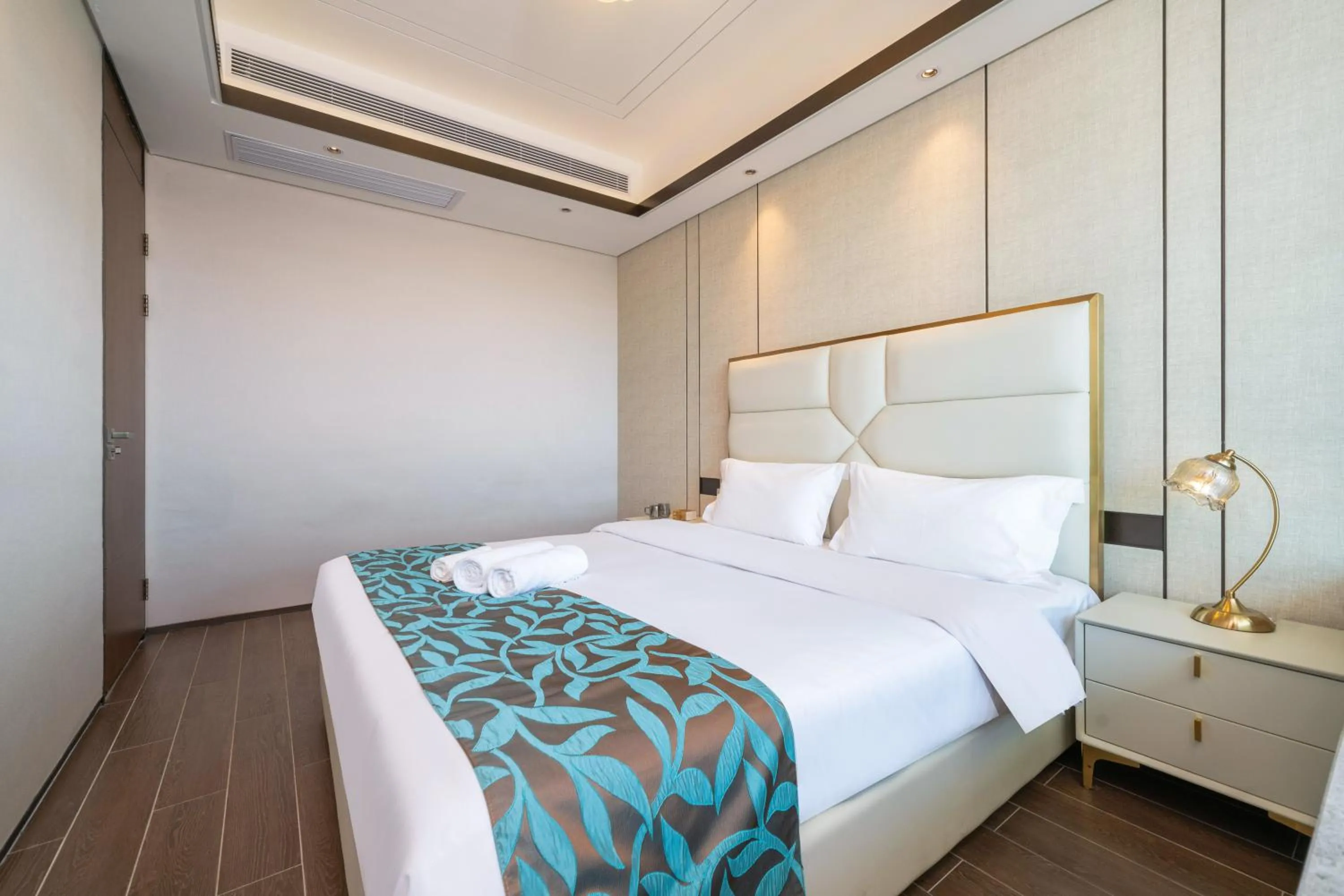 Bedroom, Bed in Elnob Seaview Aparthotel Hai Tang Bay Sanya