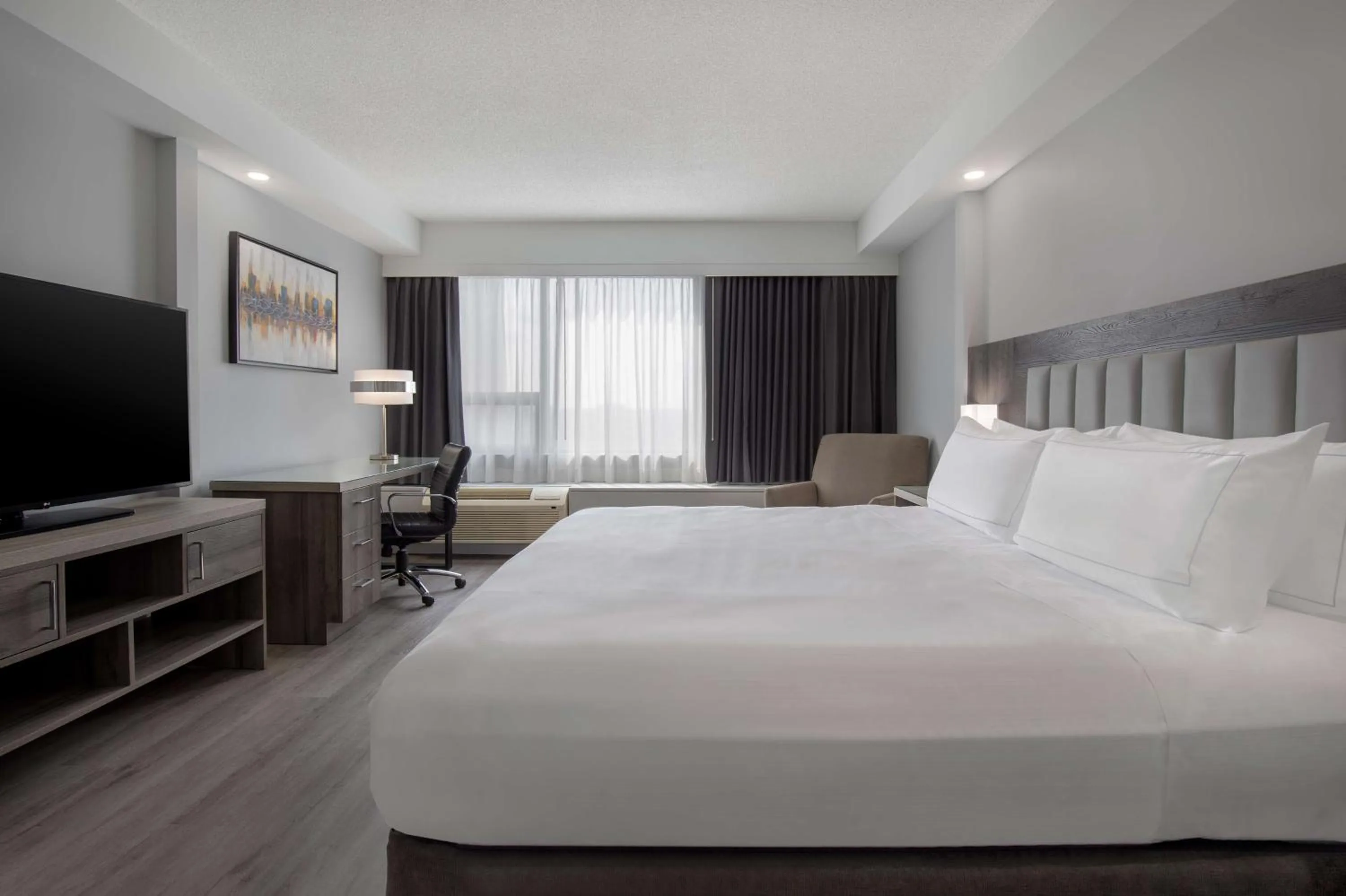 Bed in Doubletree by Hilton London