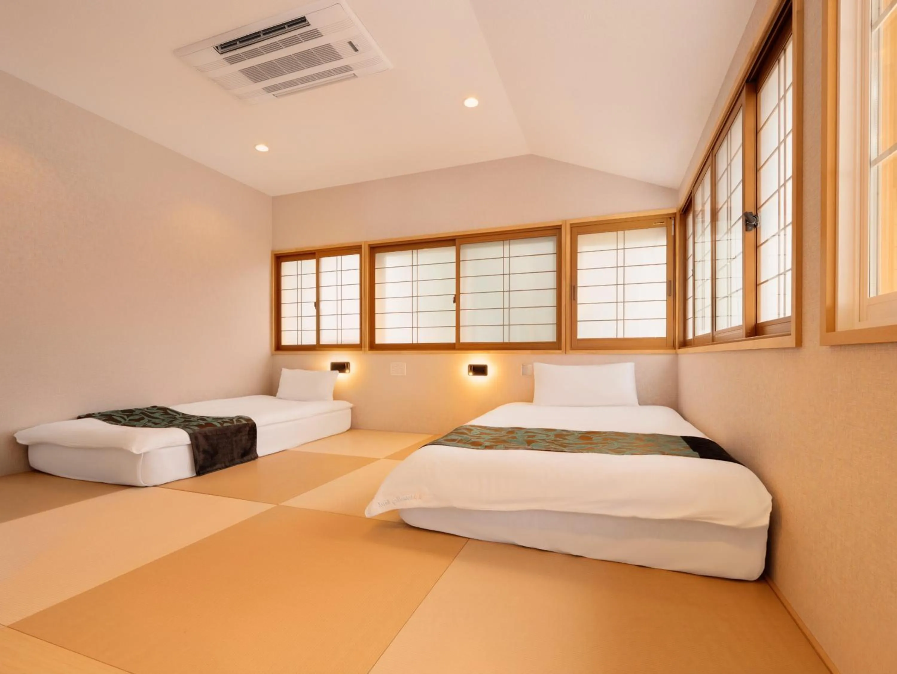 Bed in Hakuba Sun Valley Hotel