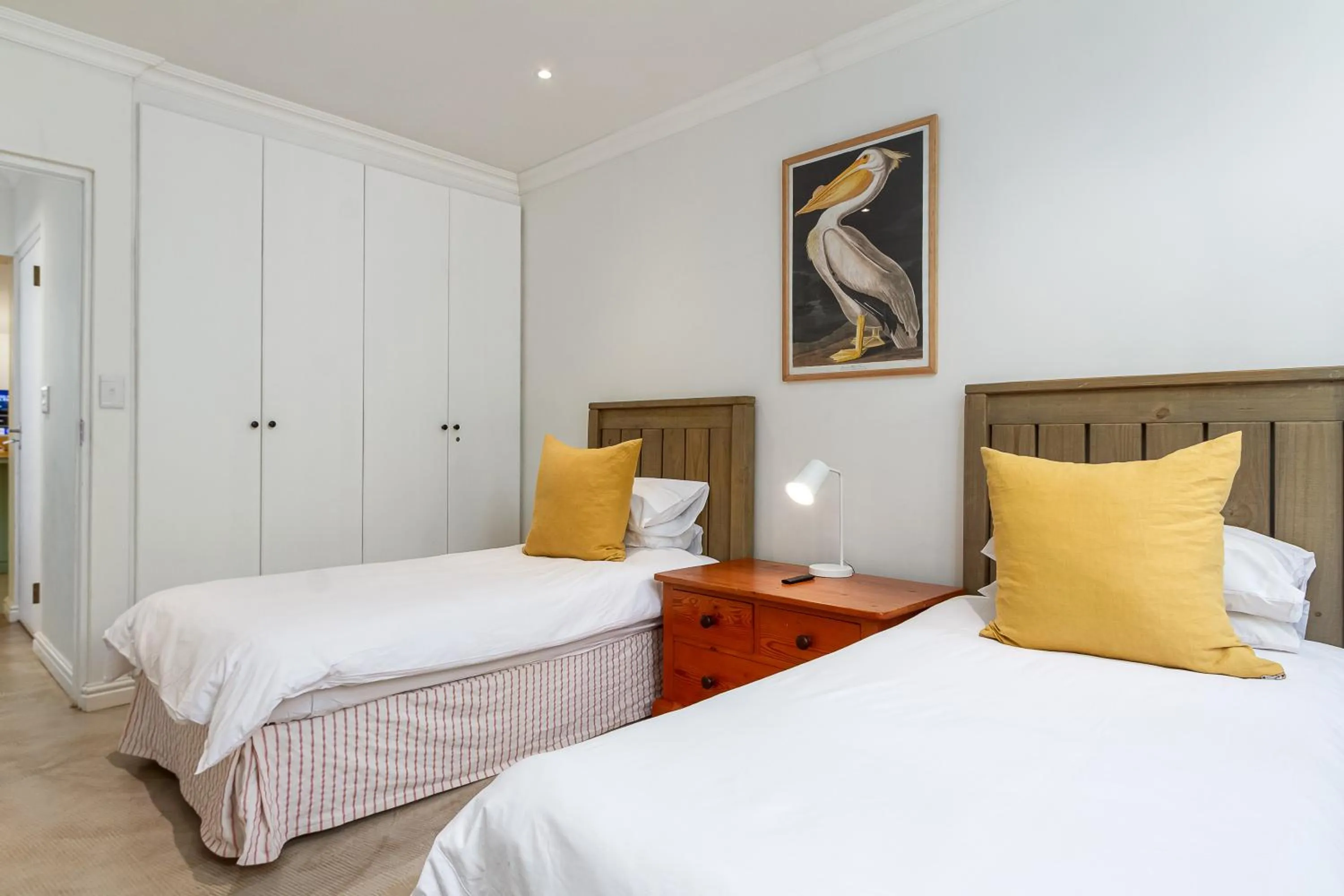 Four-Bedroom Vacation Home in Noordhoek Village Hotel