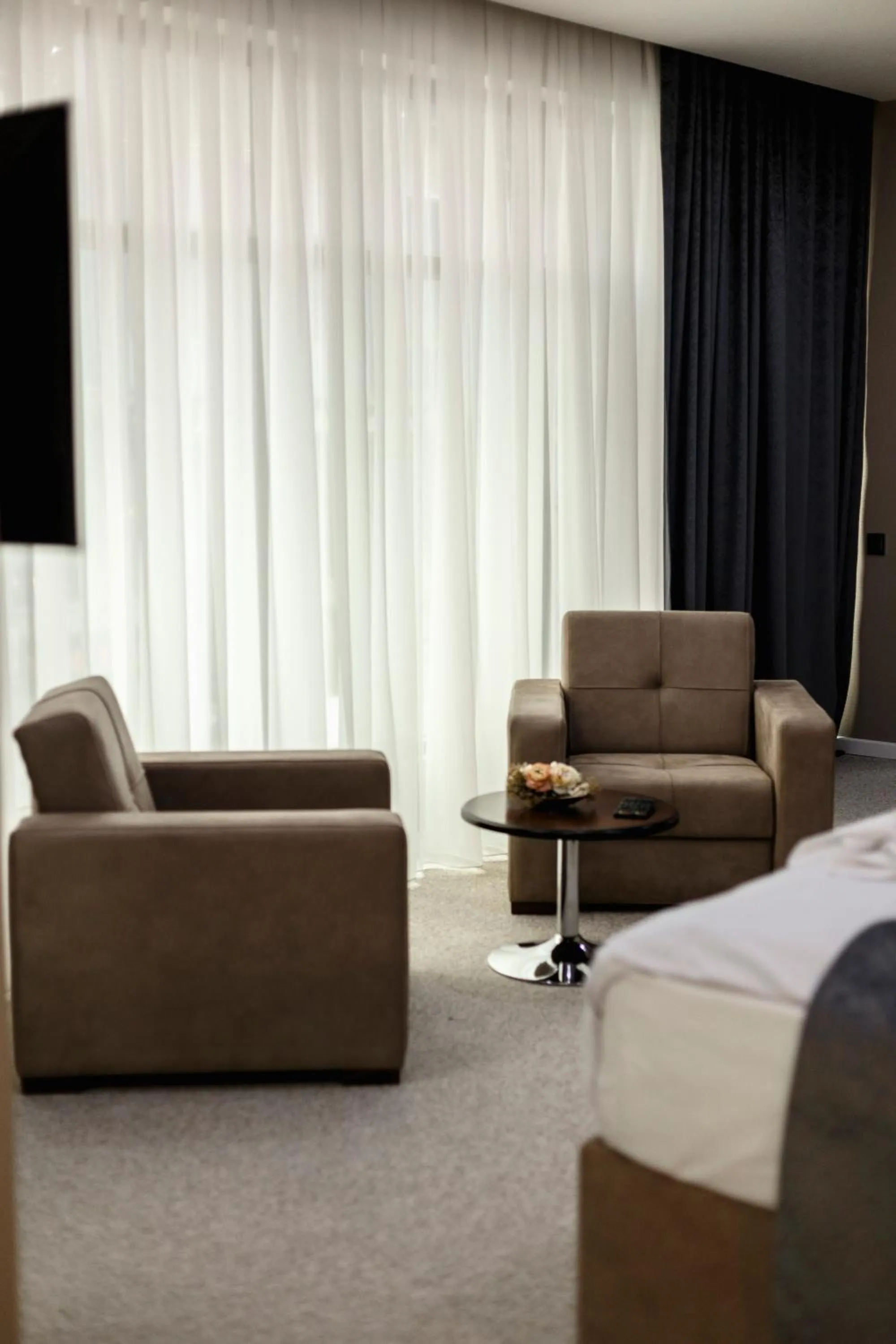 Seating area in Parallel Hotel