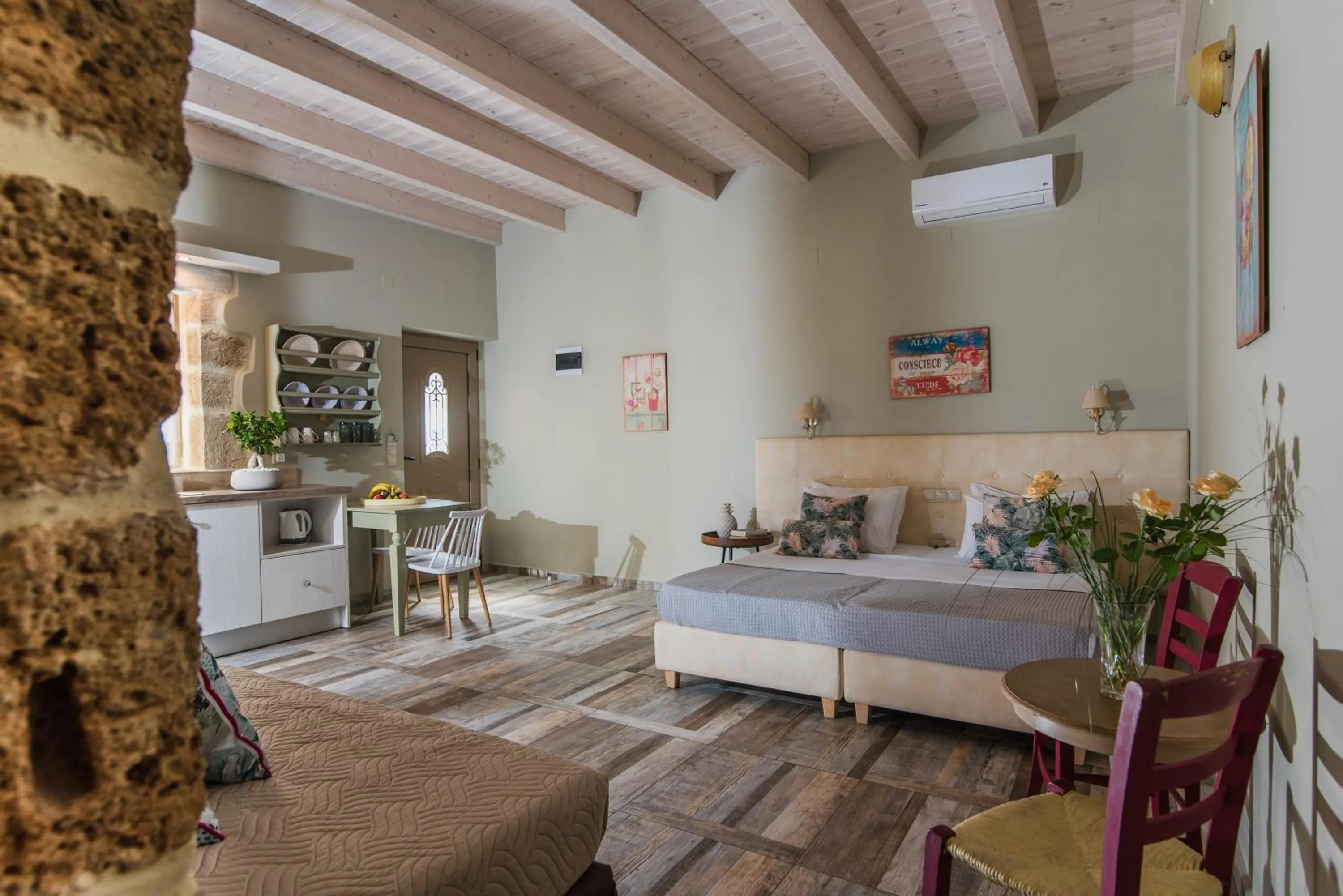 Seating area in Sarpidon Apartments