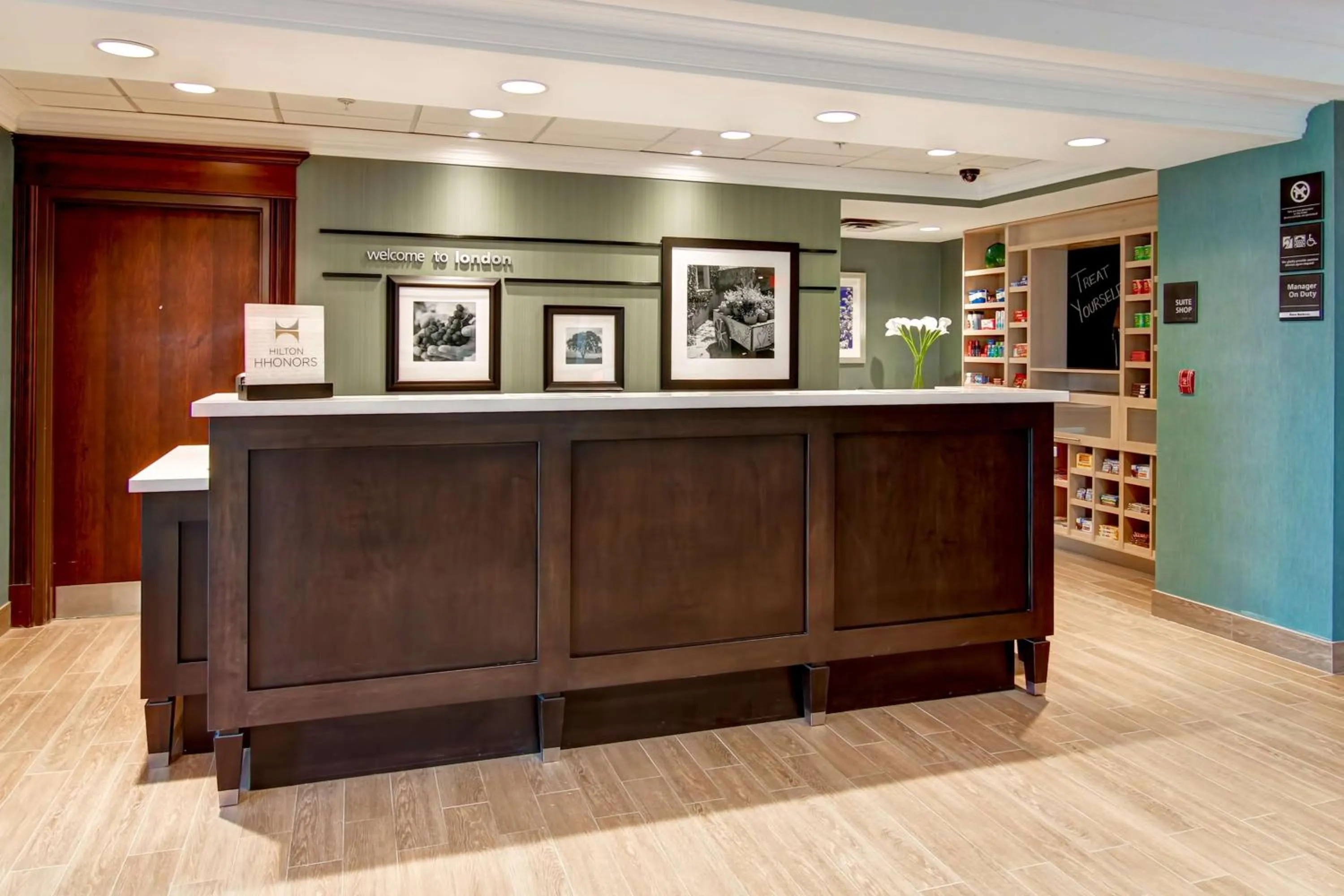 Lobby or reception in Hampton Inn London Ontario