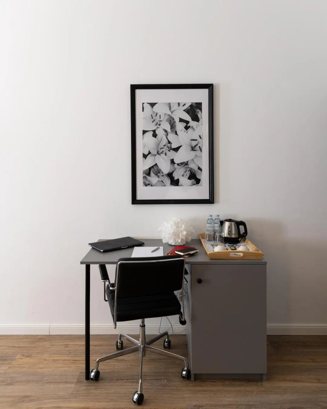 Coffee/tea facilities in Florum Hotel