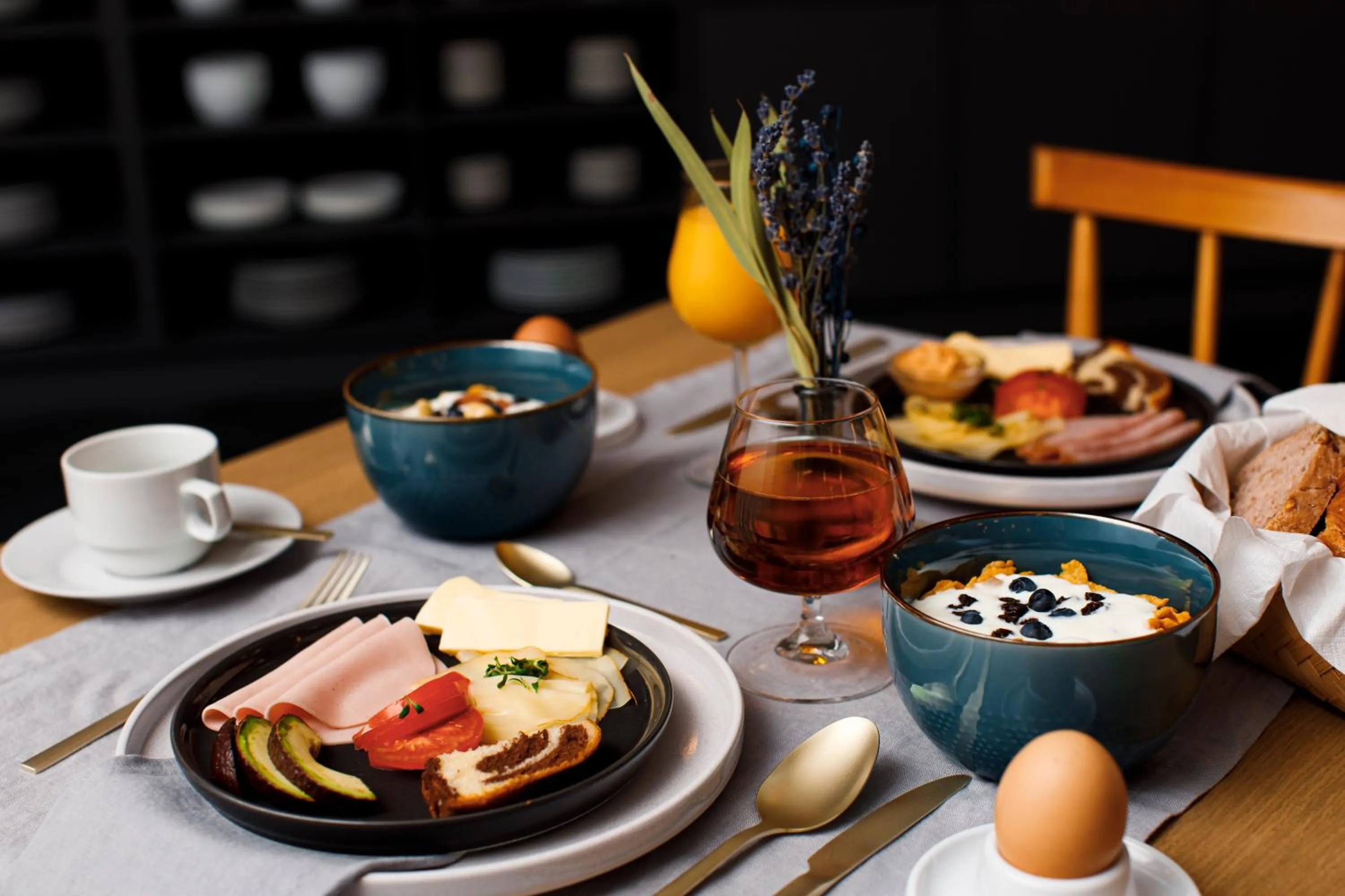 Food and drinks in Florum Hotel