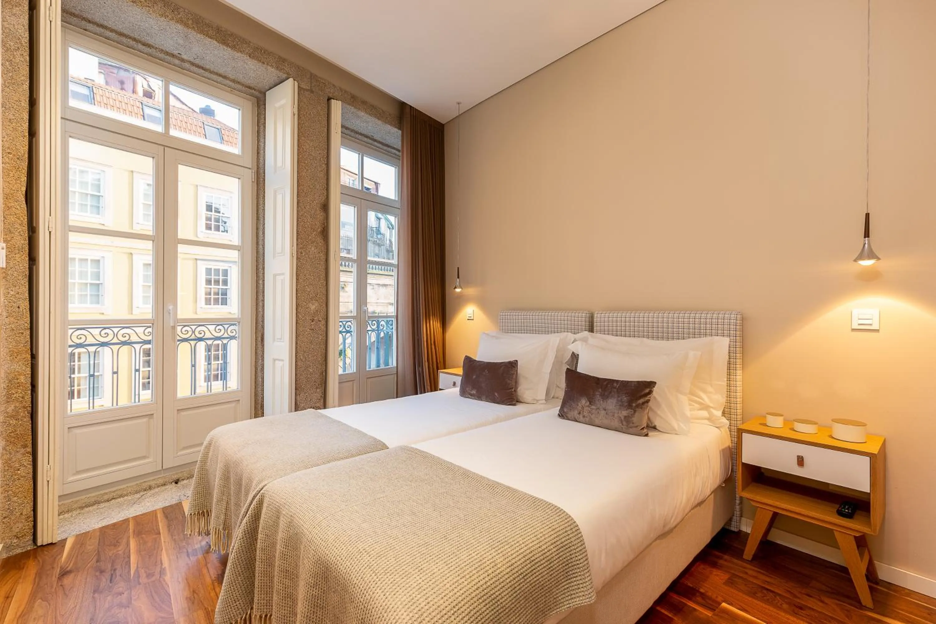 Bedroom, Bed in RS Porto Historic Center