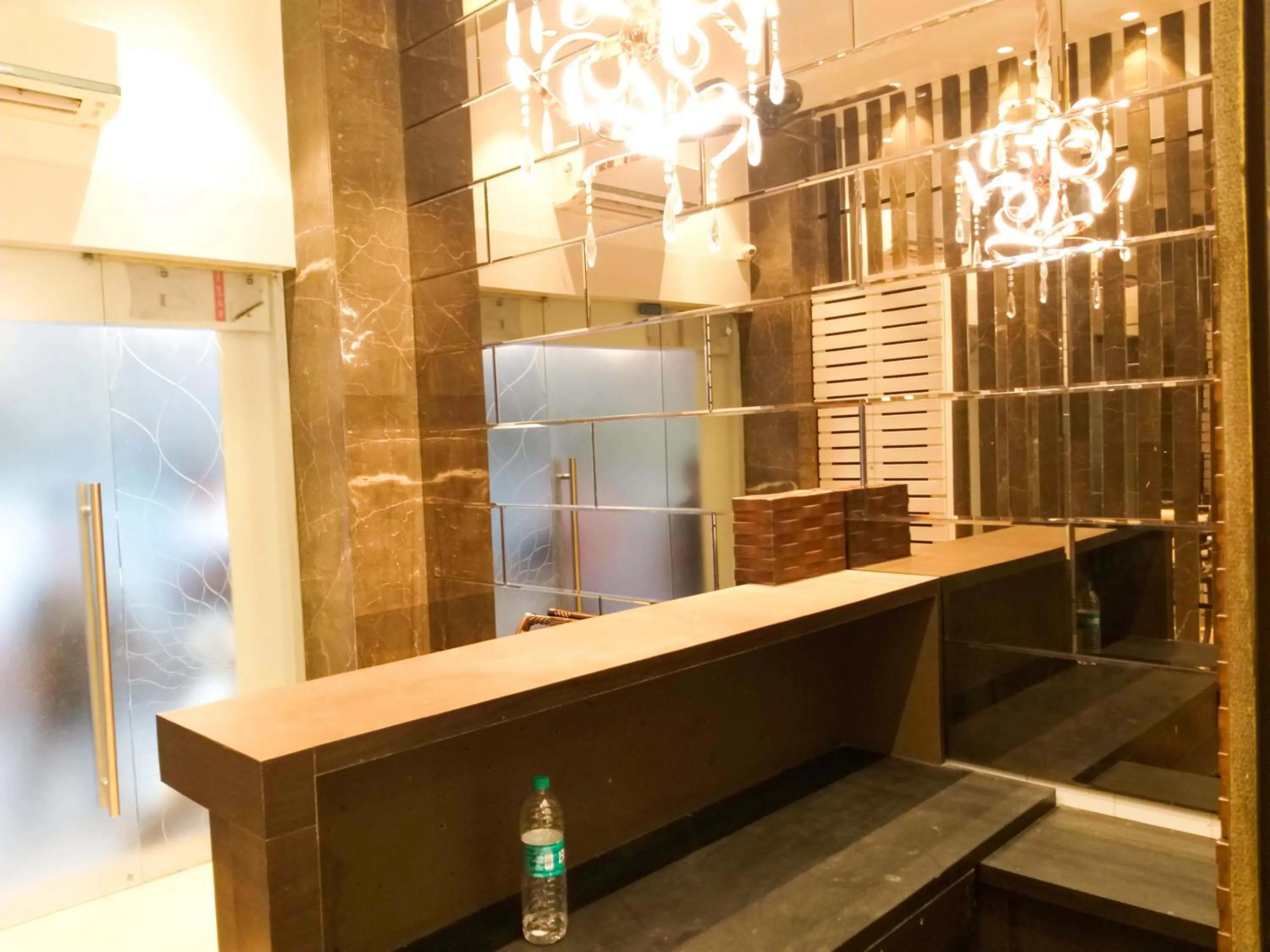 Facade/entrance in The Fountain Inn - Fort