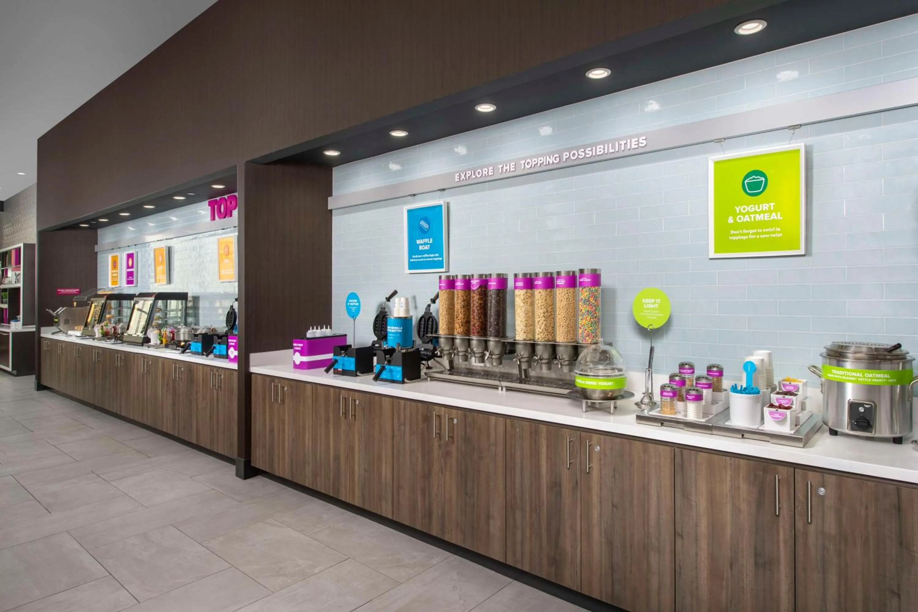 Breakfast in Home2 Suites By Hilton Nashville Downtown Convention Center